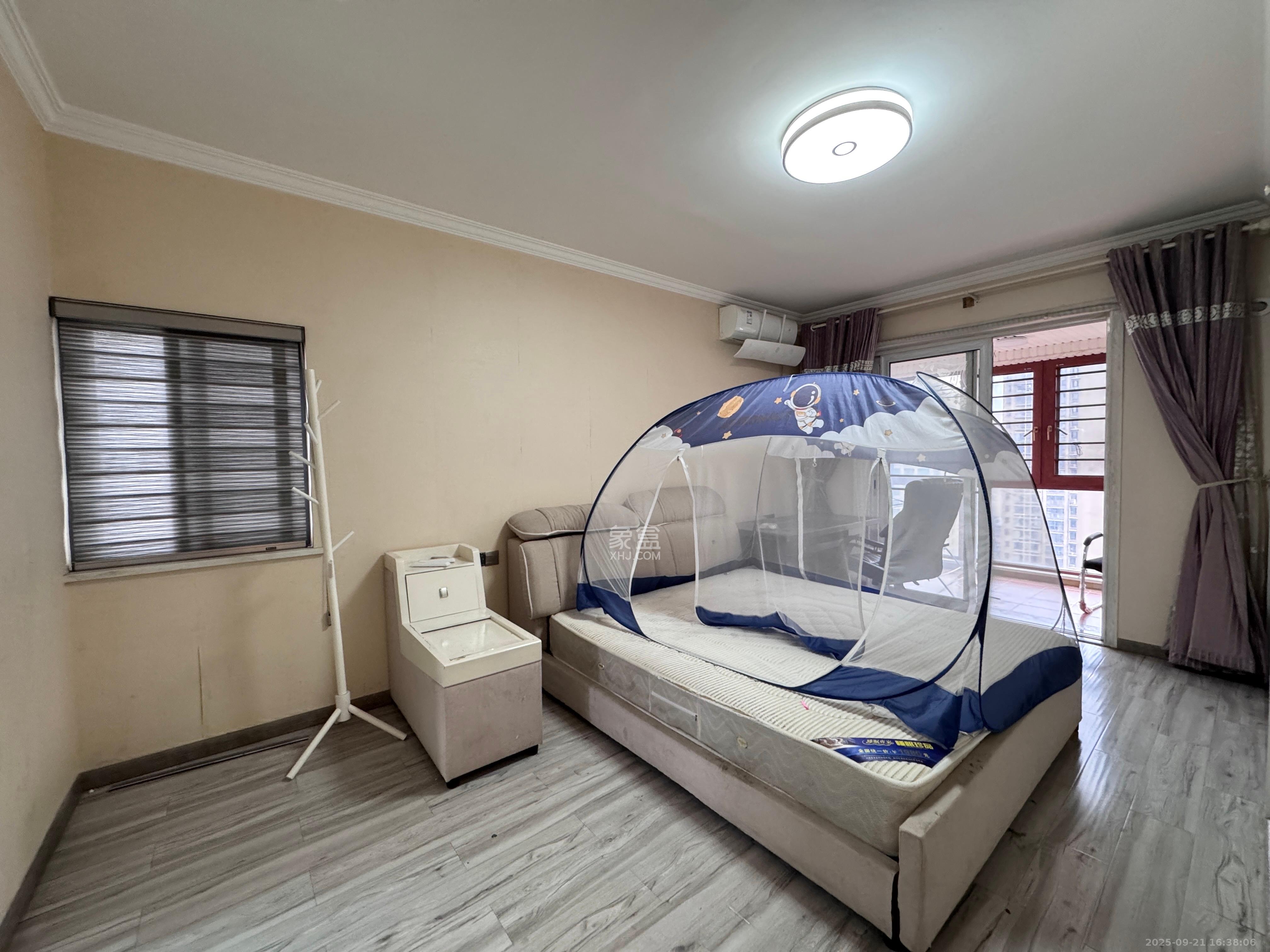 鑫远御文台一期  4室2厅2卫    3500.0元/月室内图