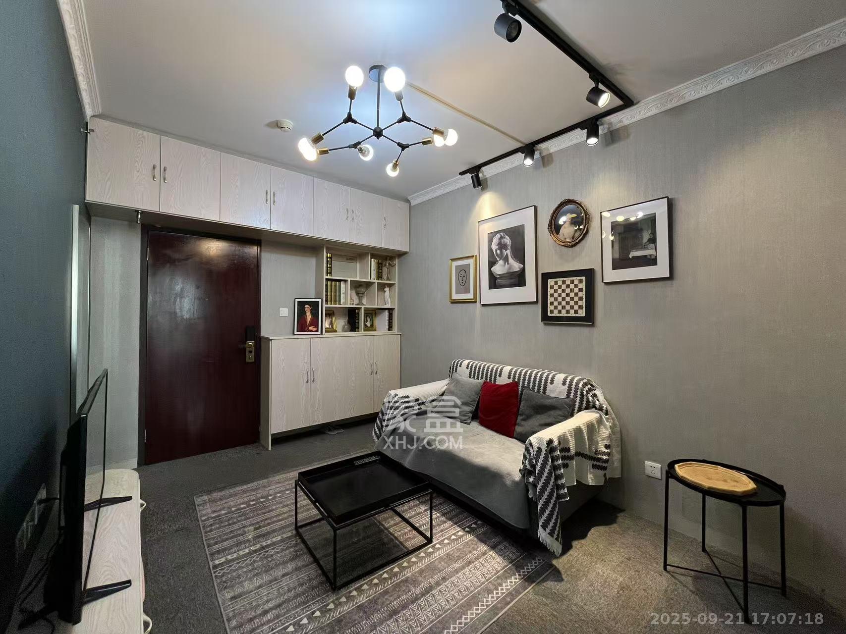 北辰三角洲E3区 1室1厅1卫 2300.0元/月 北辰三角洲E3区 1室1厅1卫 2300.0元/月室内图