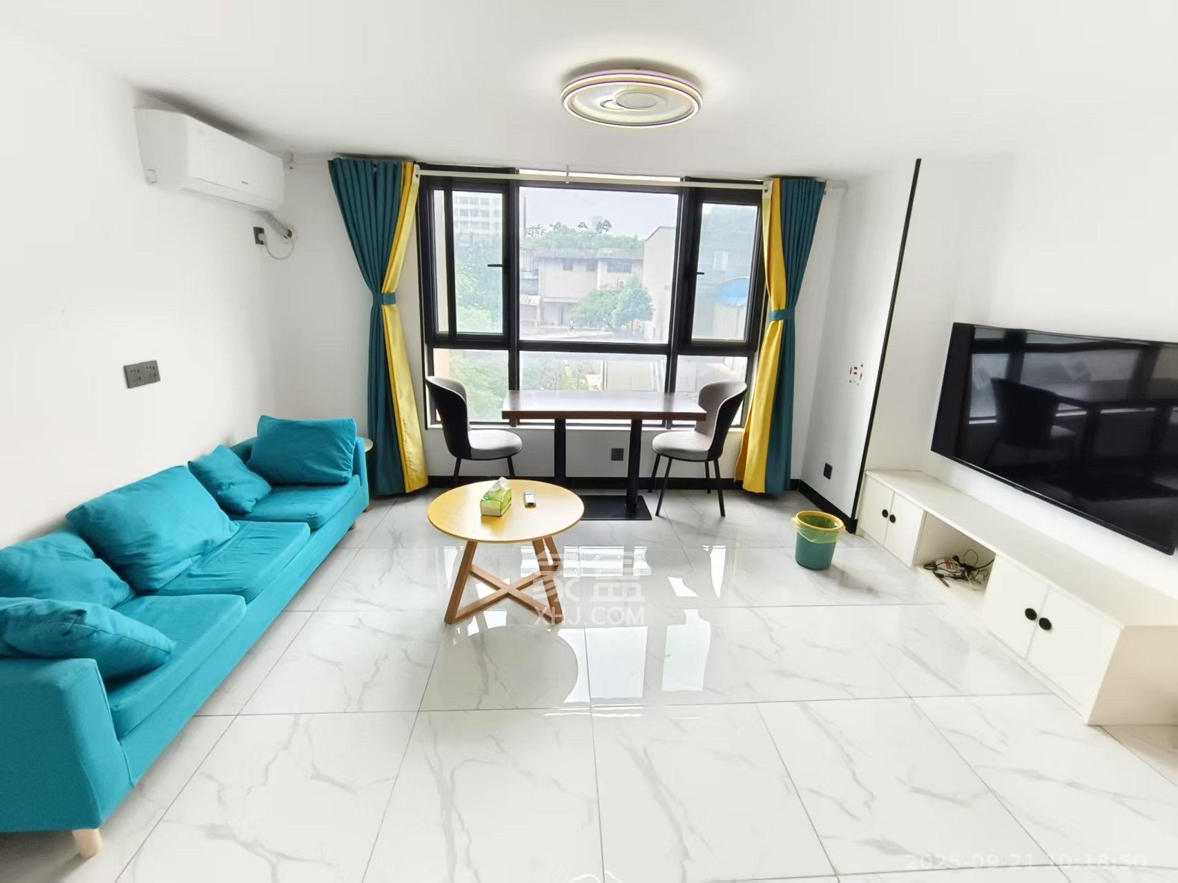 荣盛花语书苑  1室1厅1卫    2100.0元/月 荣盛花语书苑  1室1厅1卫    2100.0元/月户型图