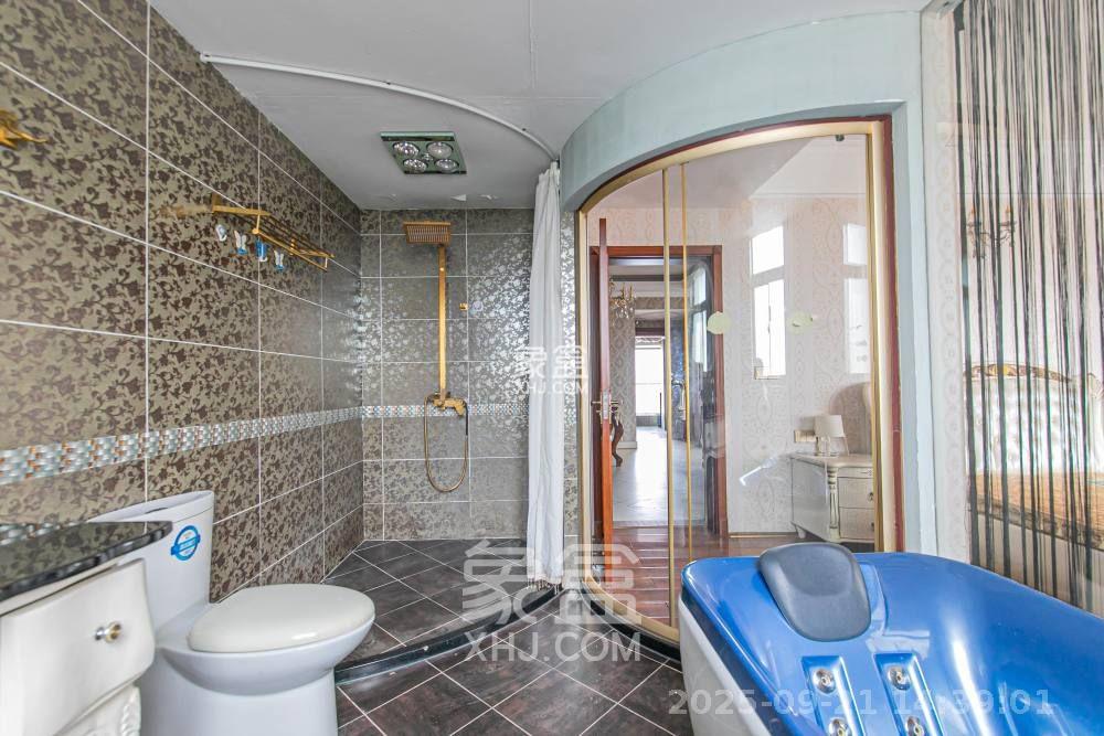 幸福里润城(幸福里二期) 3室2厅2卫 2300.0元/月 幸福里润城(幸福里二期) 3室2厅2卫 2300.0元/月室内图