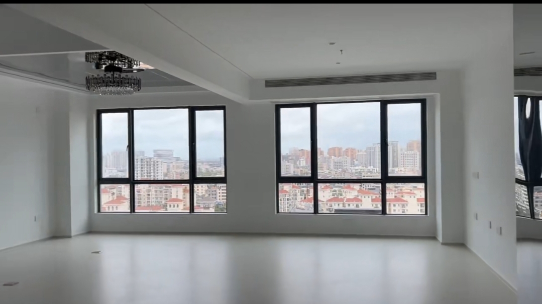 龙湖光年 4室2厅2卫 9800.0元/月 龙湖光年 4室2厅2卫 9800.0元/月室内图