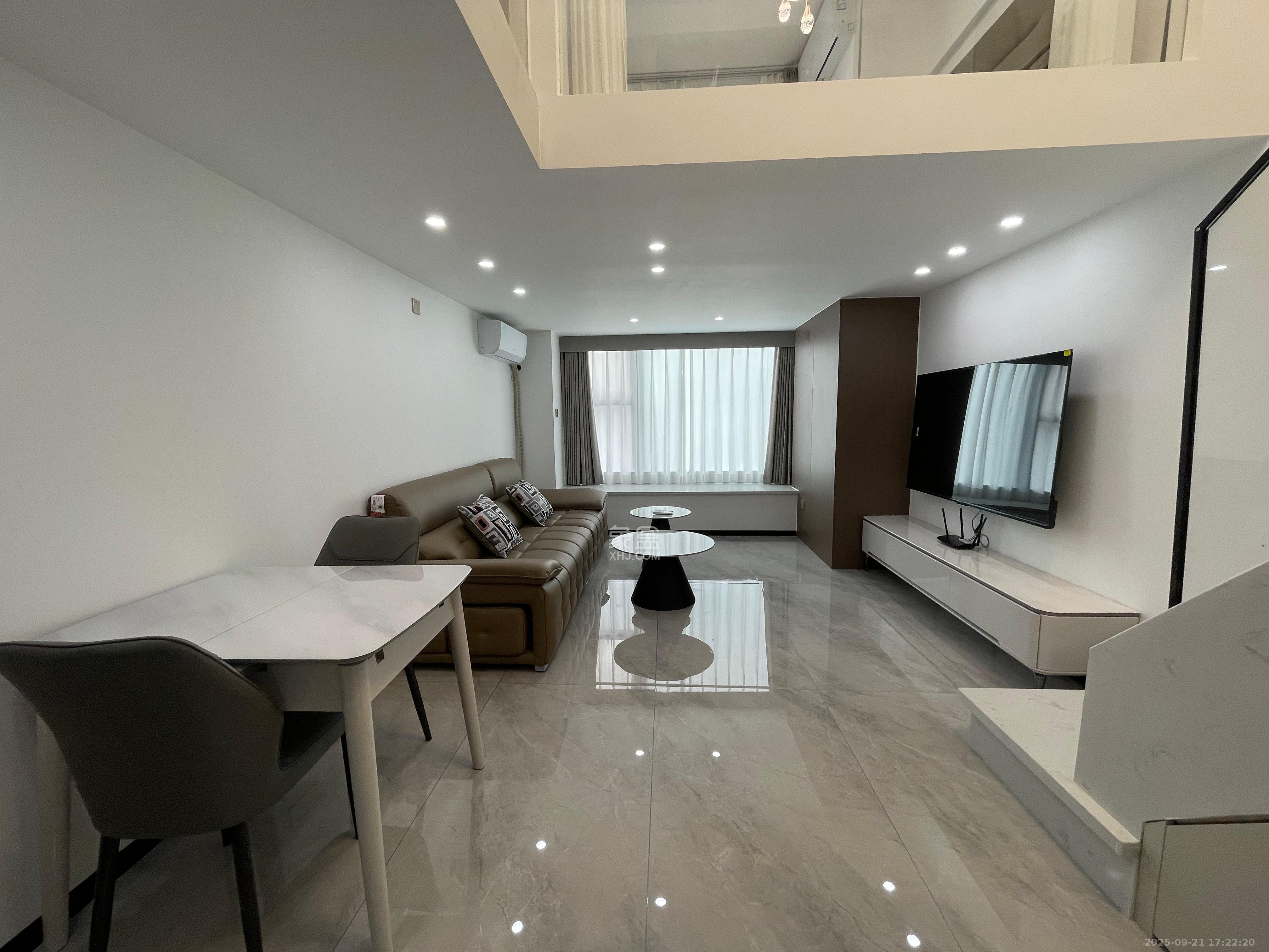 建发养云  2室1厅1卫    3300.0元/月 建发养云  2室1厅1卫    3300.0元/月室内图