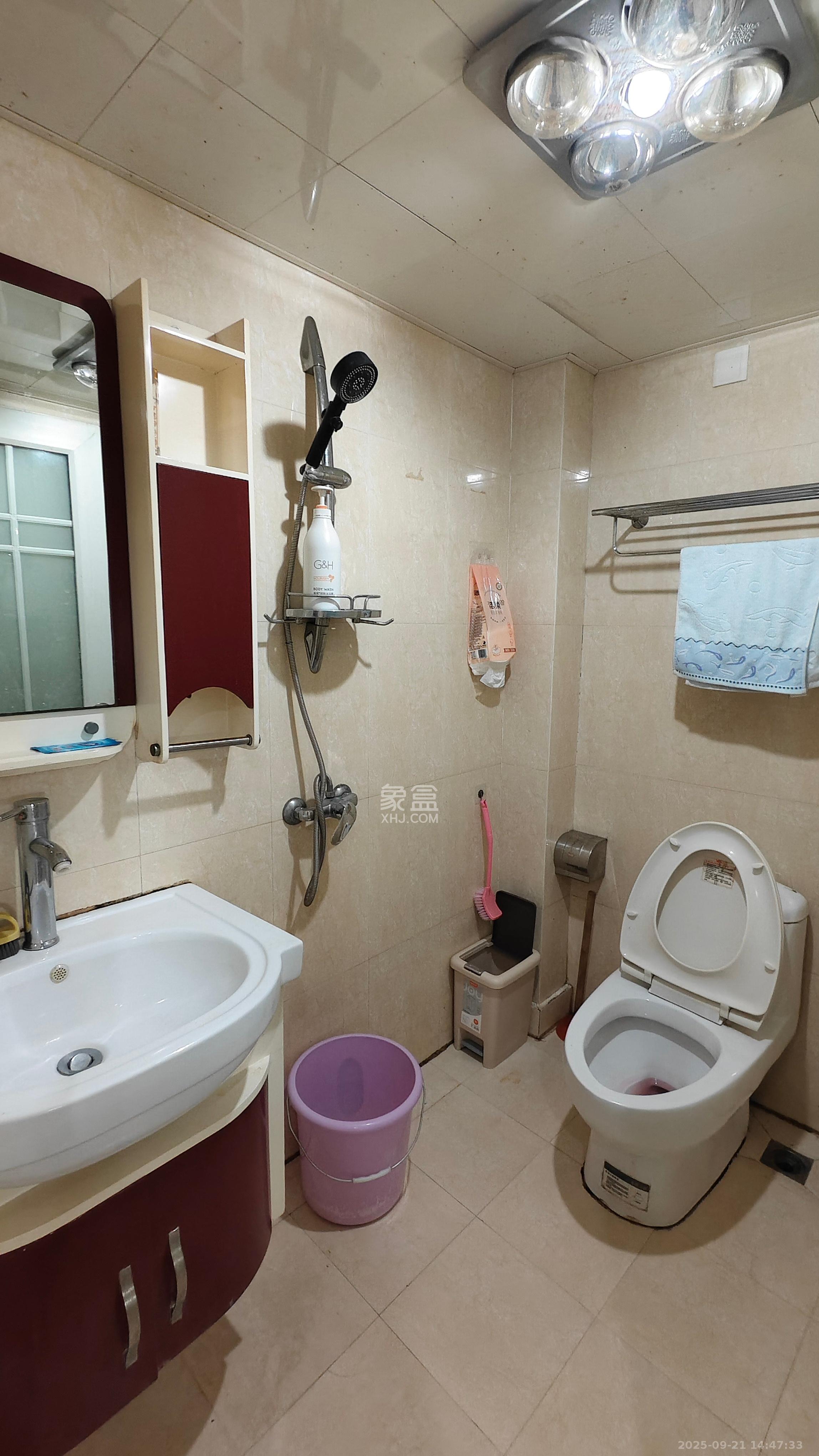 鹏程世家 1室1厅1卫 2000.0元/月 鹏程世家 1室1厅1卫 2000.0元/月室内图