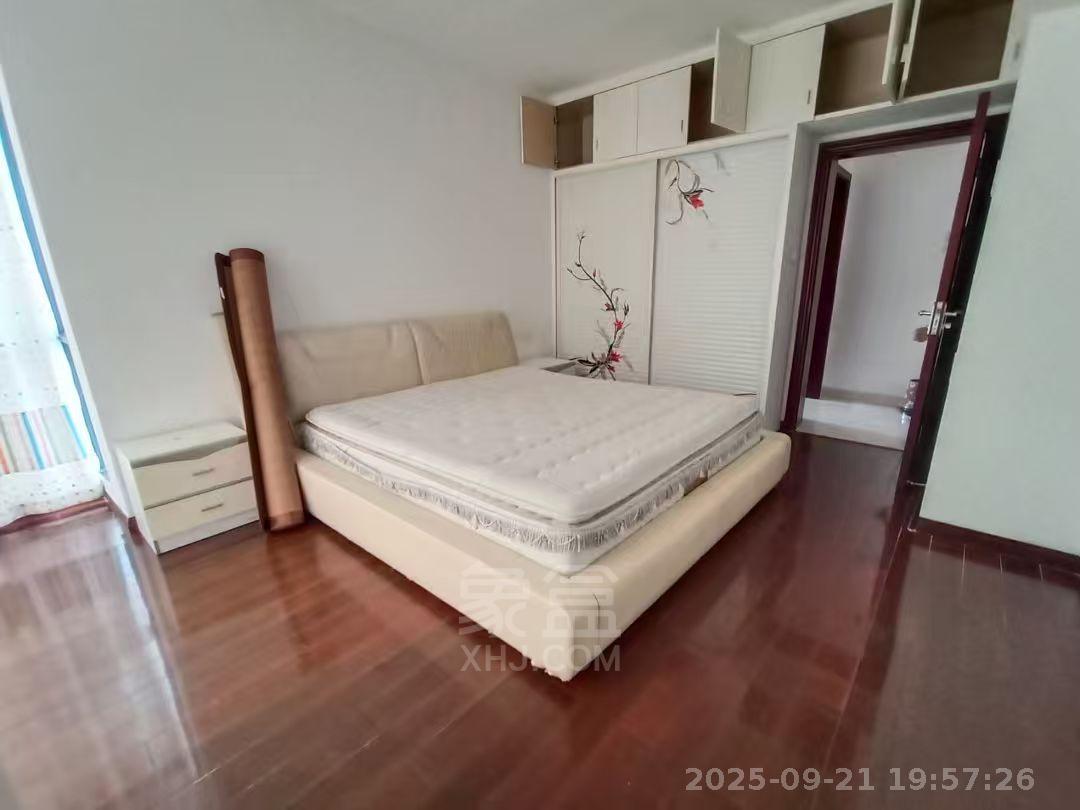 山水国际 2室2厅1卫 1500.0元/月 山水国际 2室2厅1卫 1500.0元/月室内图