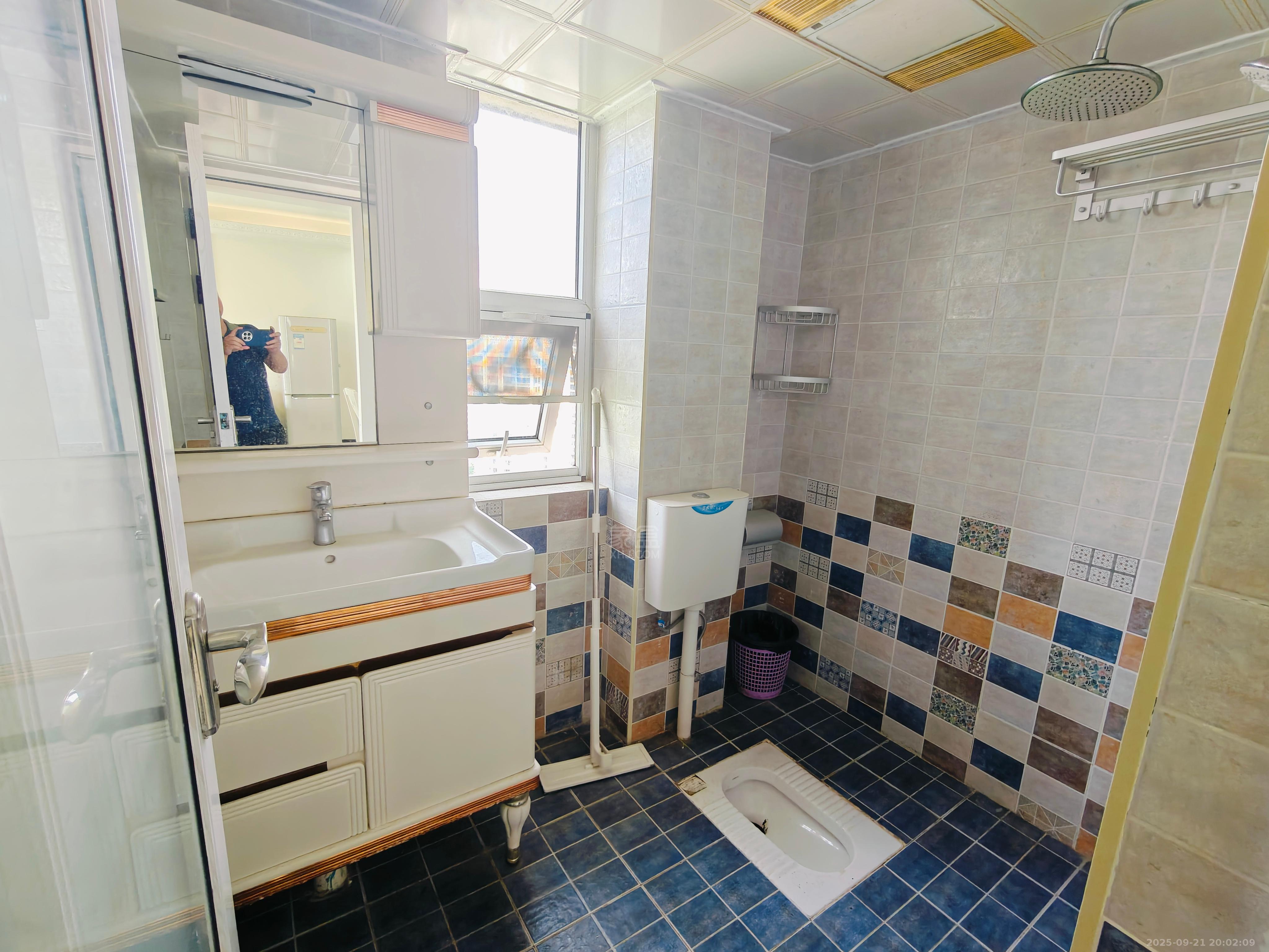 美的城三期 2室1厅1卫 1900.0元/月 美的城三期 2室1厅1卫 1900.0元/月室内图