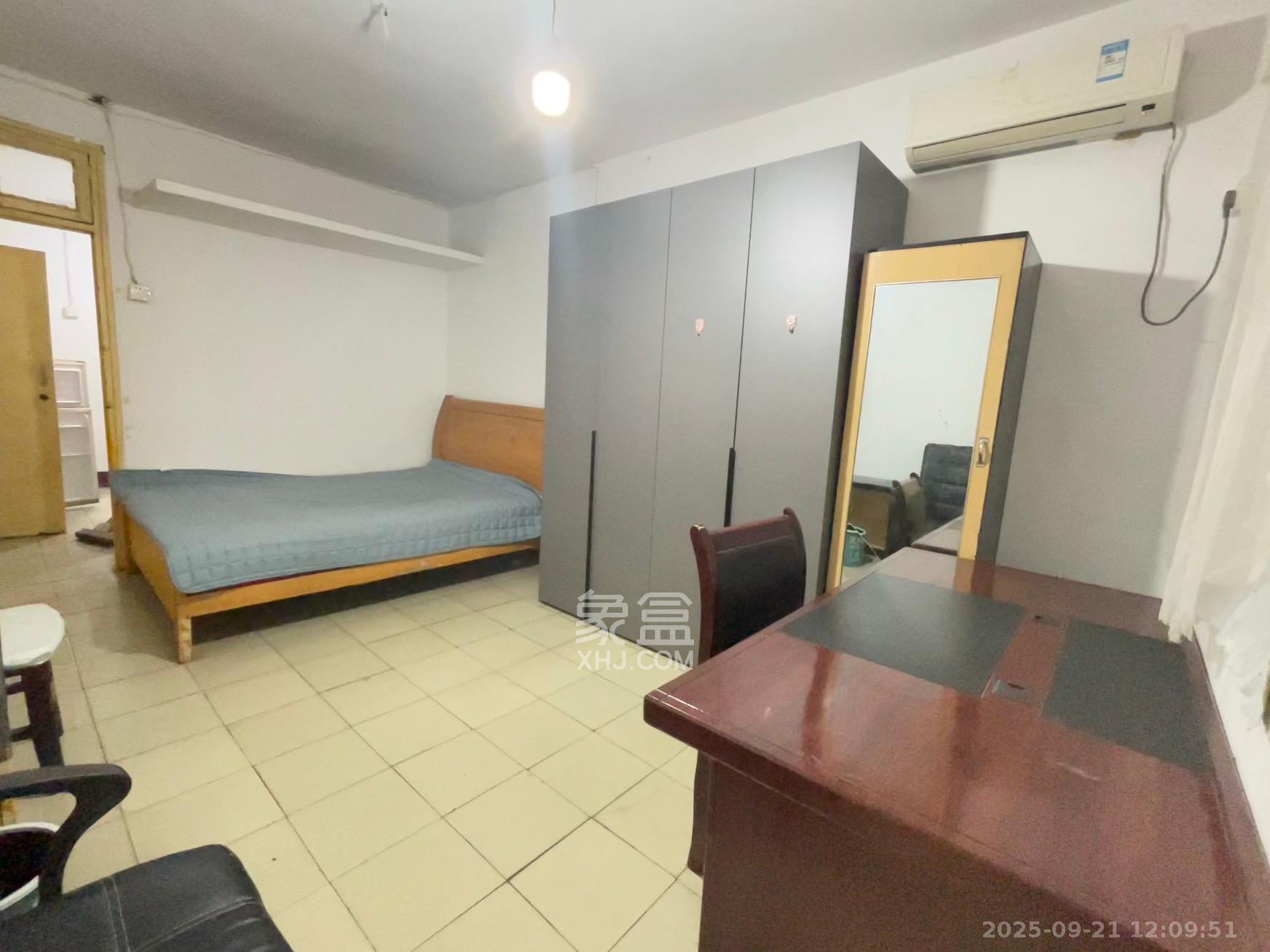 荷叶塘社区(雨花区) 1室1厅1卫 1200.0元/月 荷叶塘社区(雨花区) 1室1厅1卫 1200.0元/月室内图