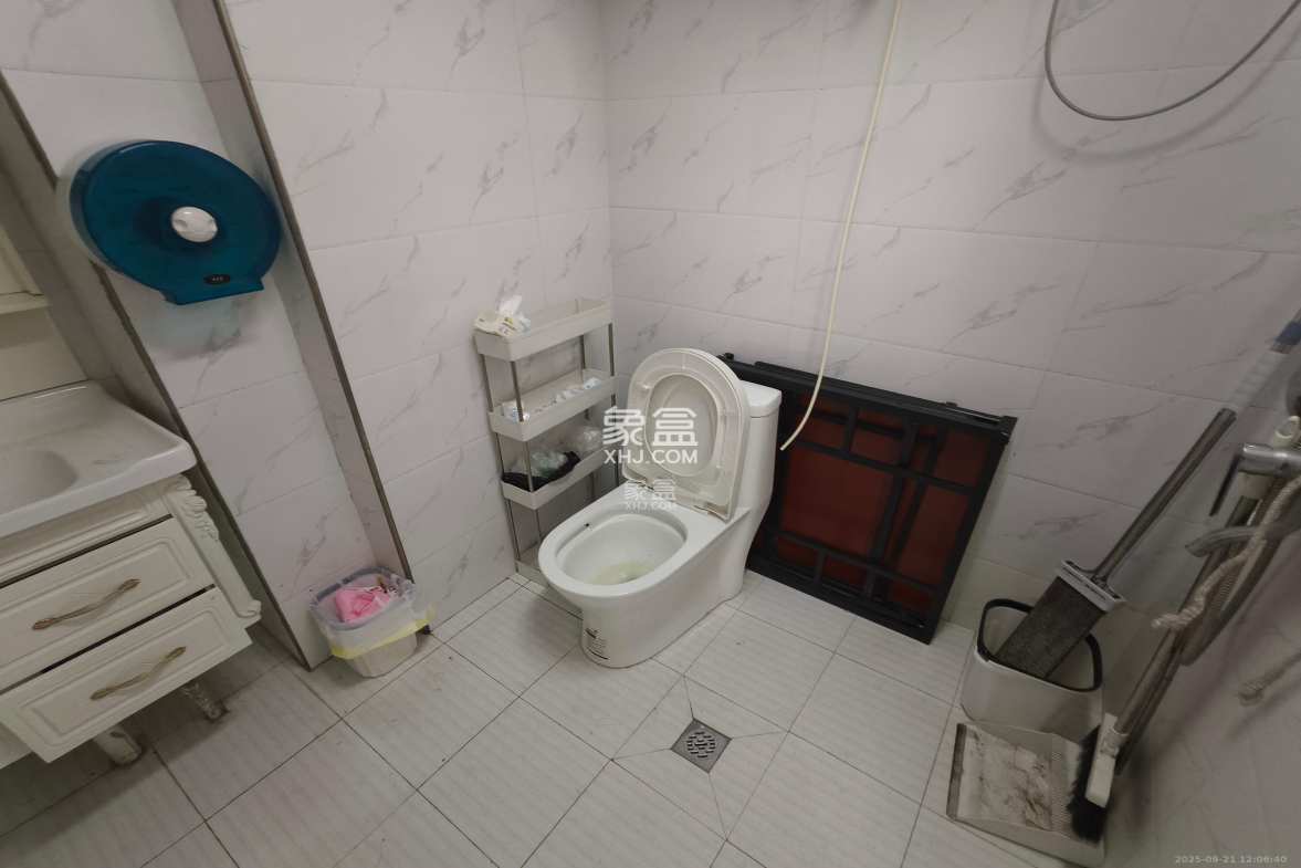 梅溪峰汇(房聚梅溪壹中心) 1室1厅1卫 1800.0元/月 梅溪峰汇(房聚梅溪壹中心) 1室1厅1卫 1800.0元/月室内图