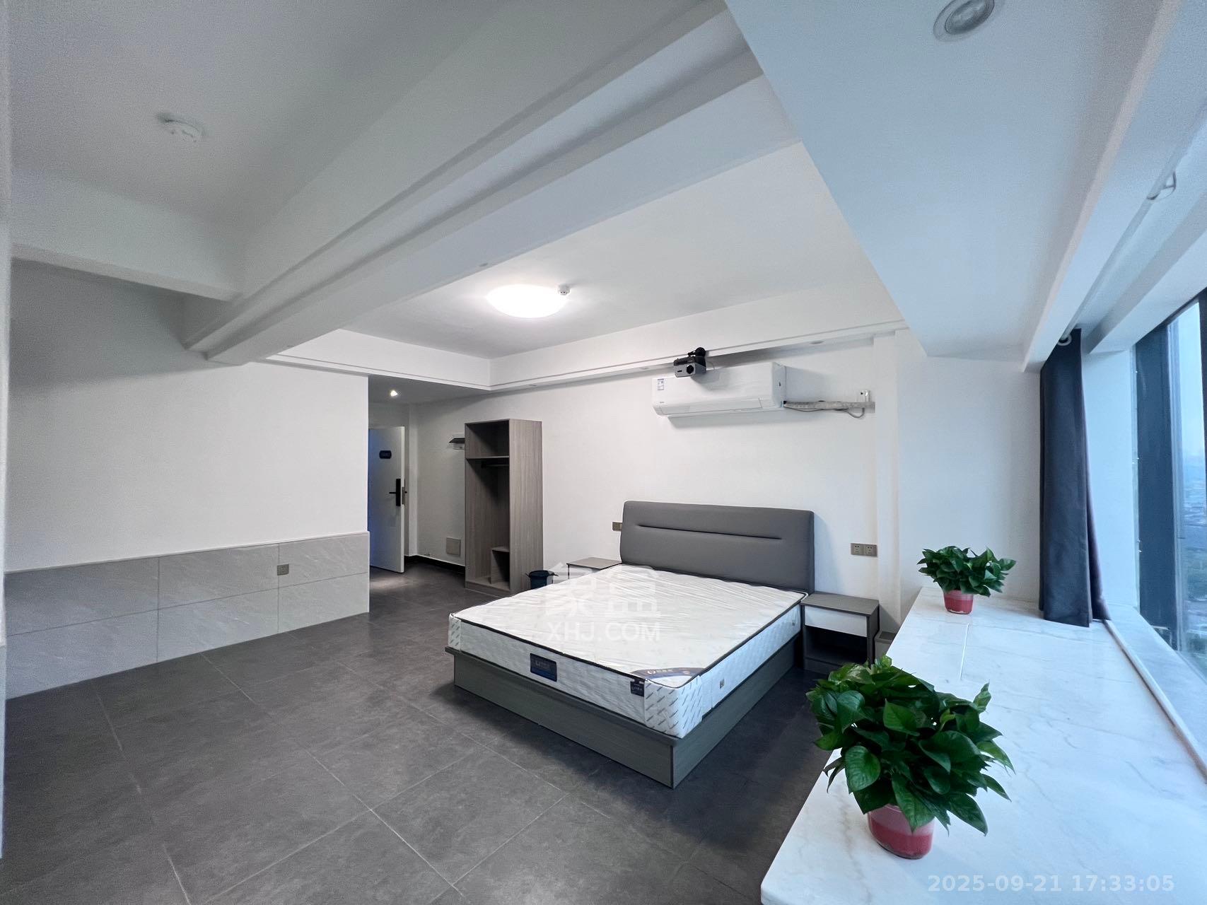 裕天国际商汇中心  1室1厅1卫    1400.0元/月室内图