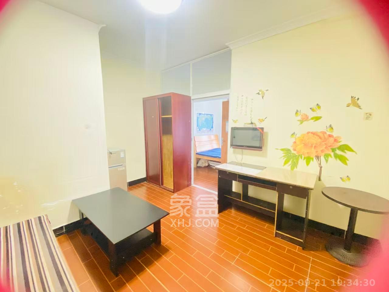 东宜兰园 2室1厅1卫 1000.0元/月 东宜兰园 2室1厅1卫 1000.0元/月室内图