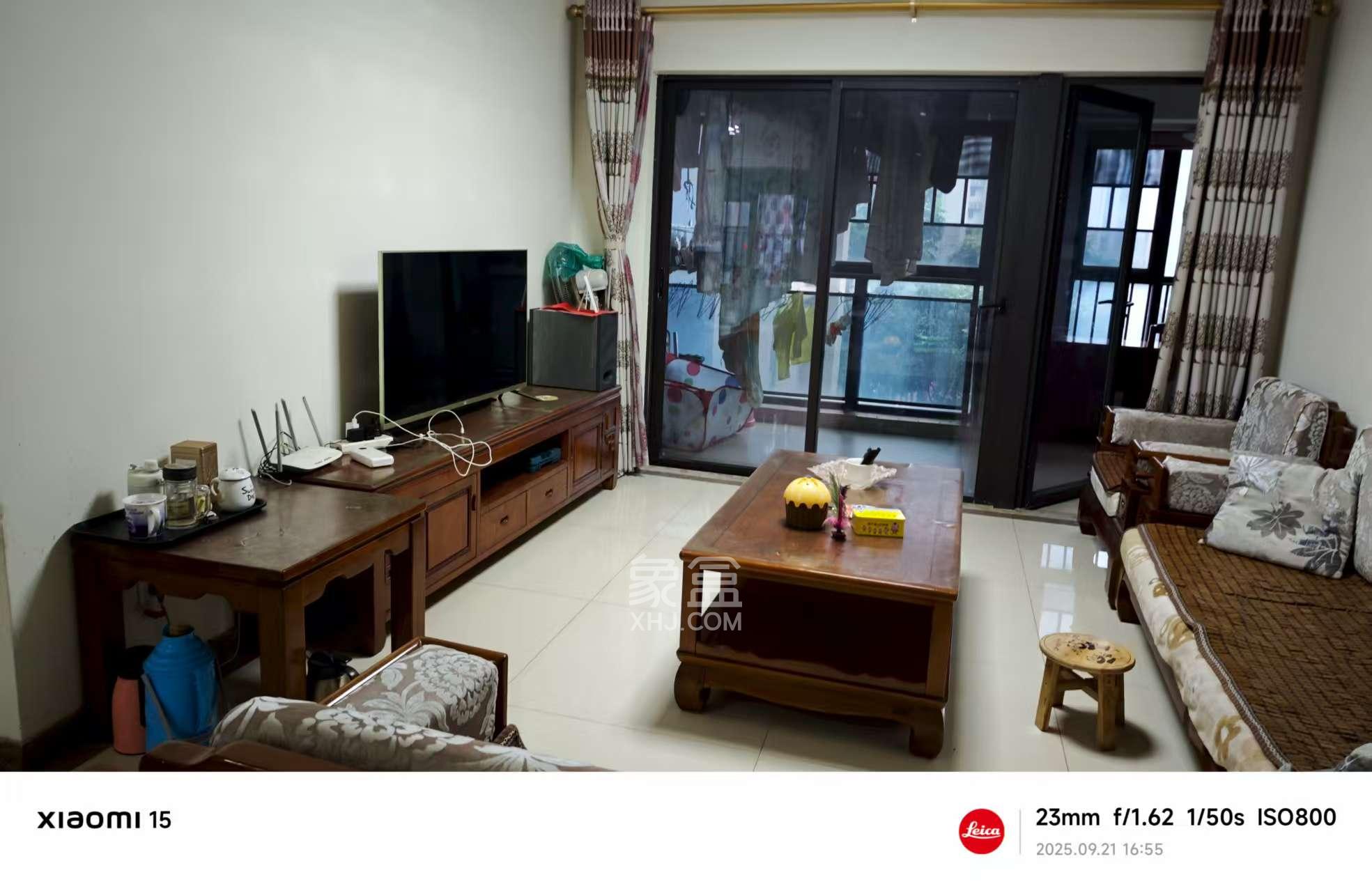 时代倾城一期 2室2厅1卫 2200.0元/月 时代倾城一期 2室2厅1卫 2200.0元/月室内图