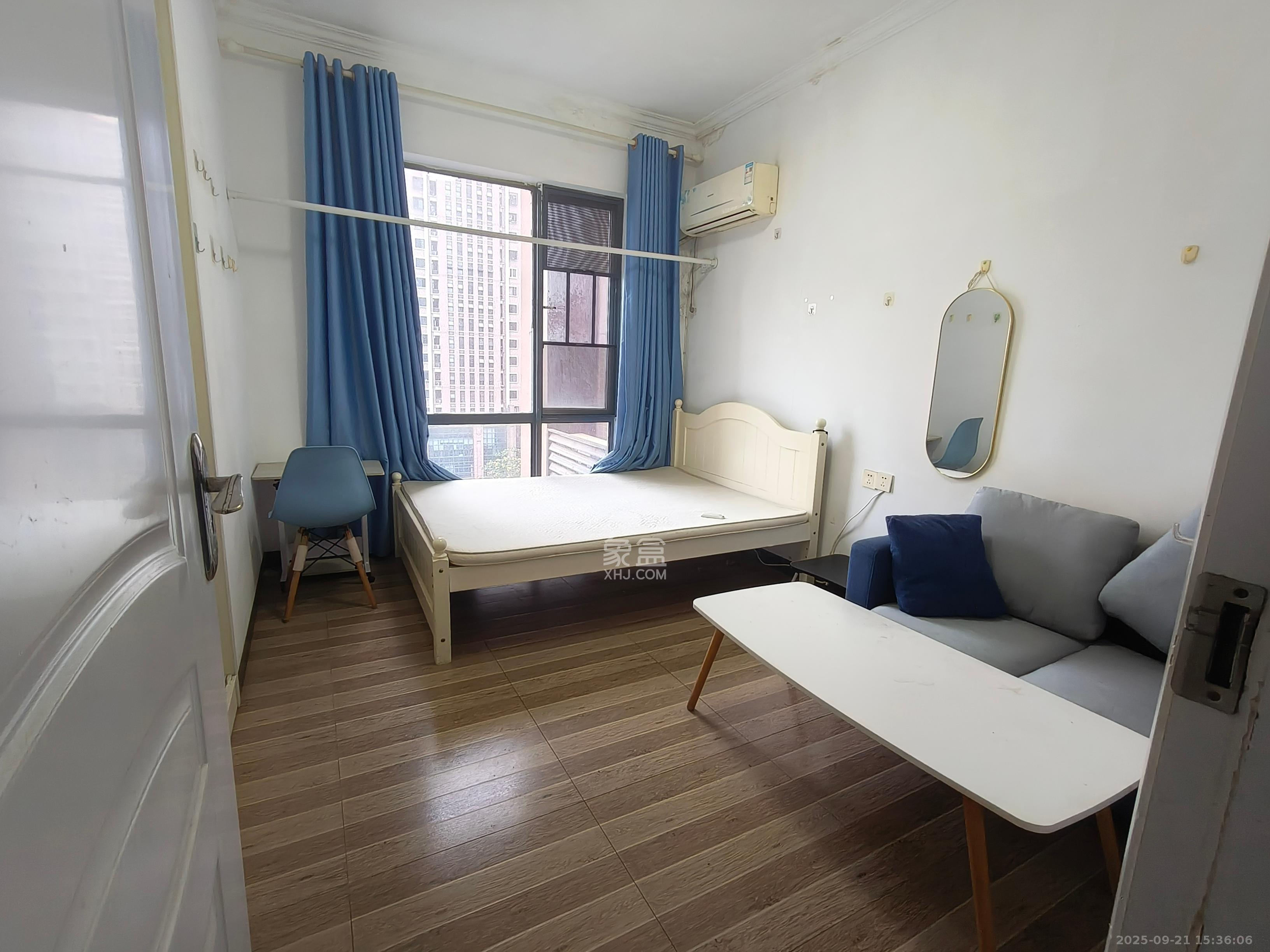 中欣楚天雅郡 1室1厅1卫 1000.0元/月 中欣楚天雅郡 1室1厅1卫 1000.0元/月室内图