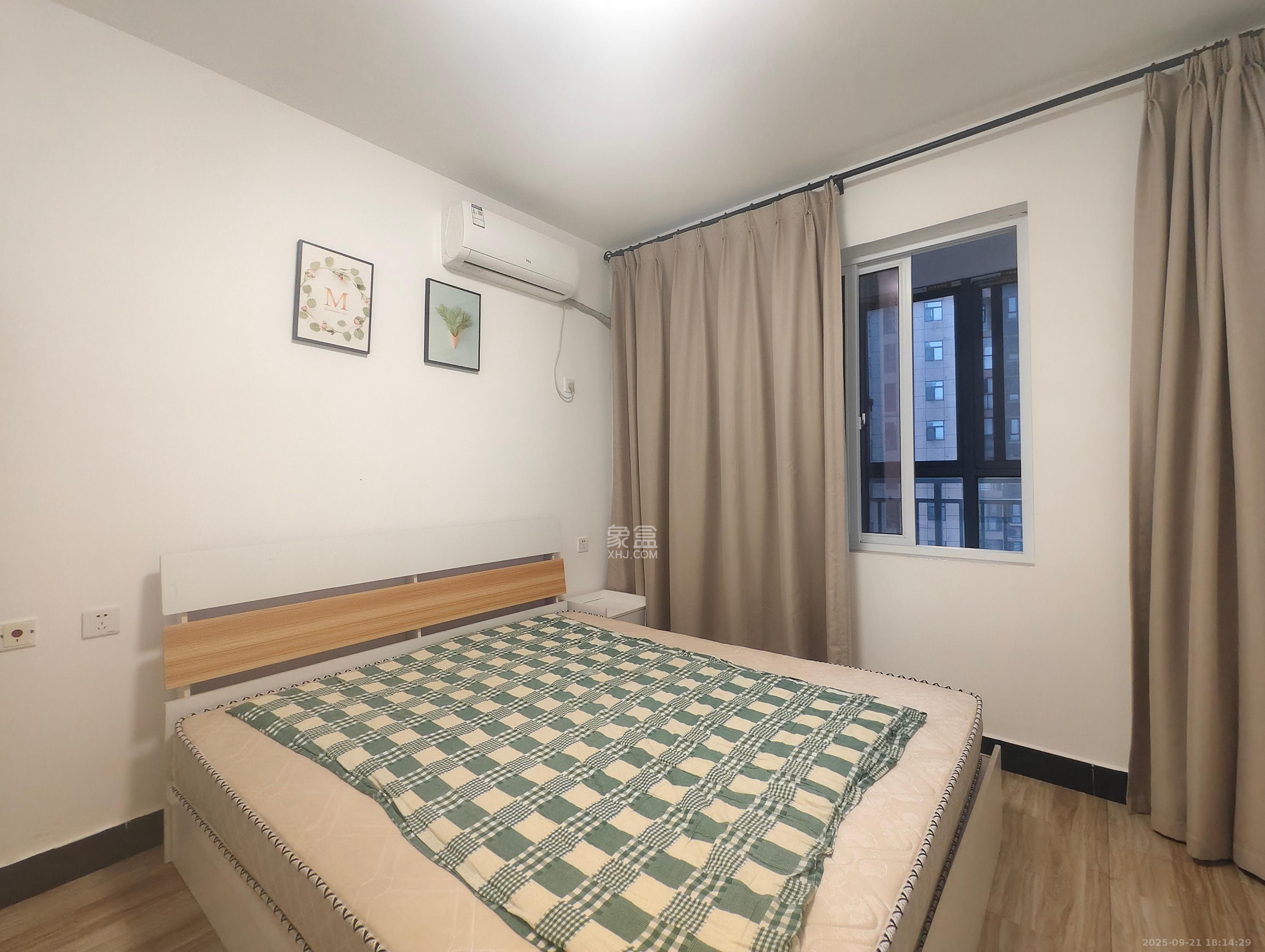 和悦城(蟠龙景苑) 3室2厅1卫 1700.0元/月 和悦城(蟠龙景苑) 3室2厅1卫 1700.0元/月室内图