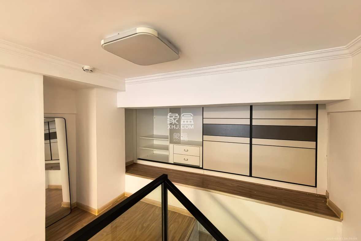 龙湖湘江星座(祺鑫星座公寓) 2室1厅1卫 1900.00元/月 龙湖湘江星座(祺鑫星座公寓) 2室1厅1卫 1900.00元/月室内图