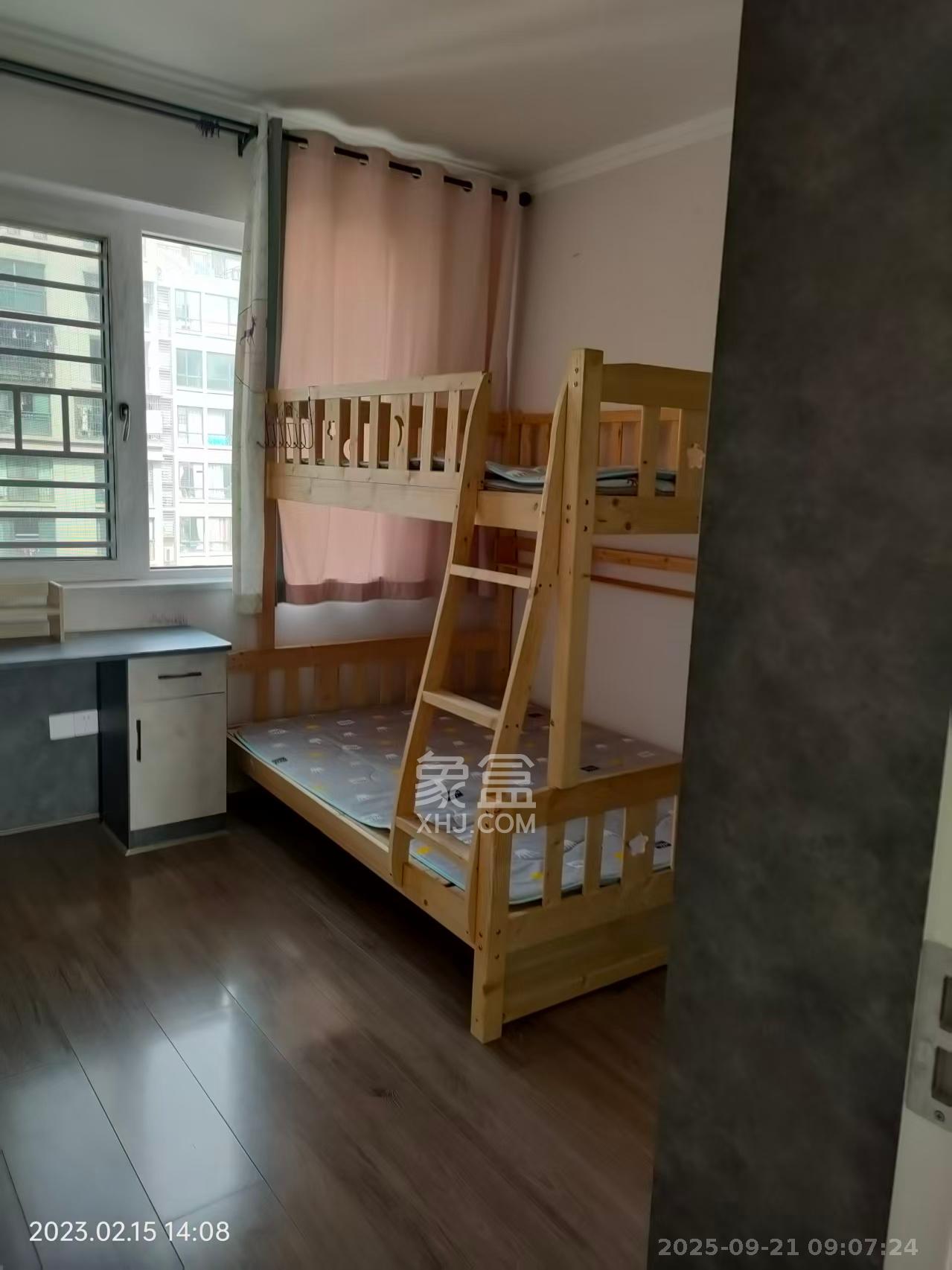 鑫远御文台二期  4室2厅2卫    3600.0元/月室内图