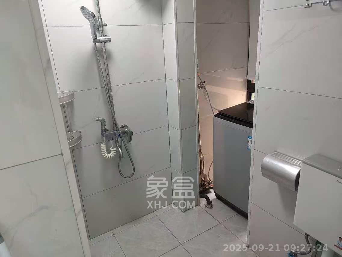 尚上美寓  2室2厅1卫    2600.0元/月室内图