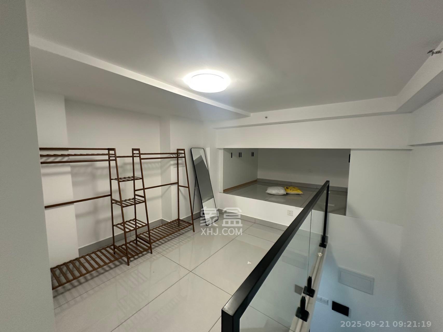 中海阅溪府 2室1厅1卫 2000.0元/月 中海阅溪府 2室1厅1卫 2000.0元/月室内图