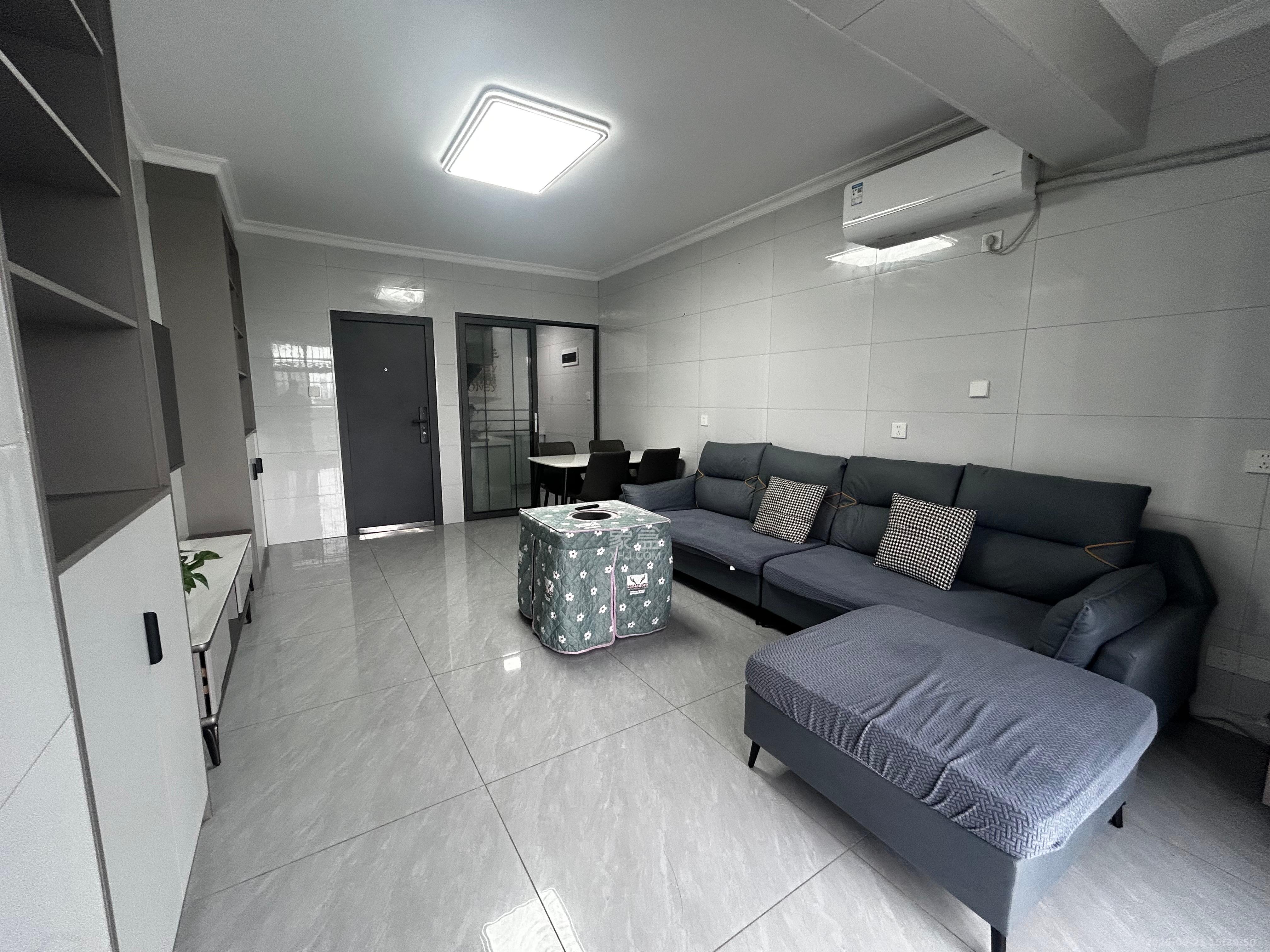 和润园三期 1室1厅1卫 1900.0元/月 和润园三期 1室1厅1卫 1900.0元/月室内图