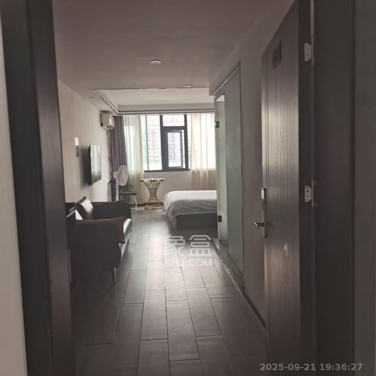 王府井公寓（福源公寓）  4室1厅1卫    5500.0元/月室内图