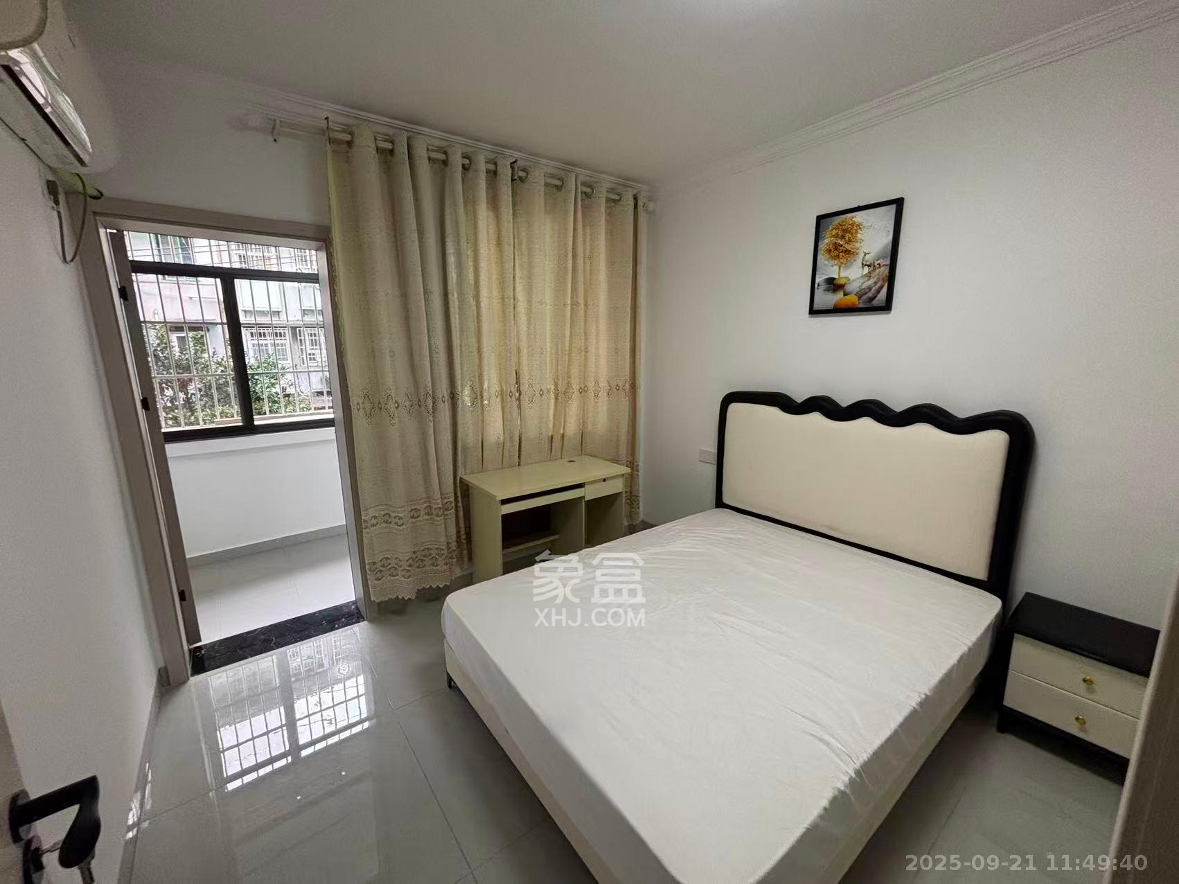 石子冲巷  2室1厅1卫    2200.0元/月室内图