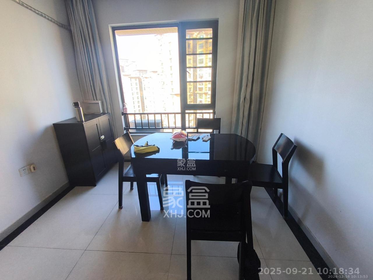 珠江郦城薰衣道 3室2厅2卫 3200.0元/月 珠江郦城薰衣道 3室2厅2卫 3200.0元/月室内图