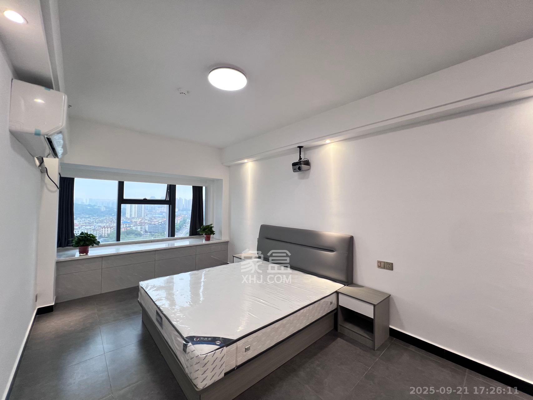 裕天国际商汇中心 1室1厅1卫 1700.0元/月 裕天国际商汇中心 1室1厅1卫 1700.0元/月室内图