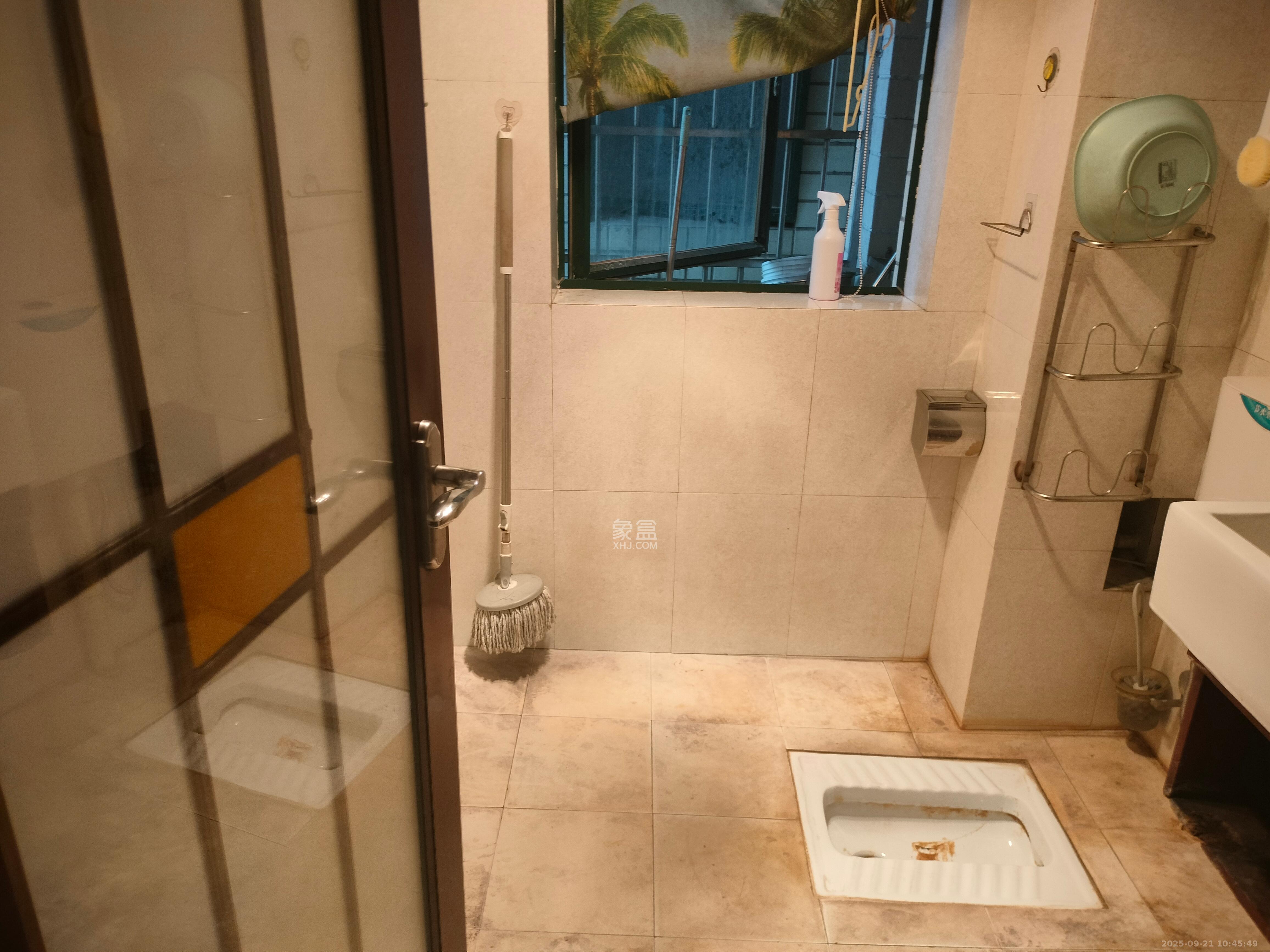 永宏佳园 3室1厅1卫 2500.0元/月 永宏佳园 3室1厅1卫 2500.0元/月室内图