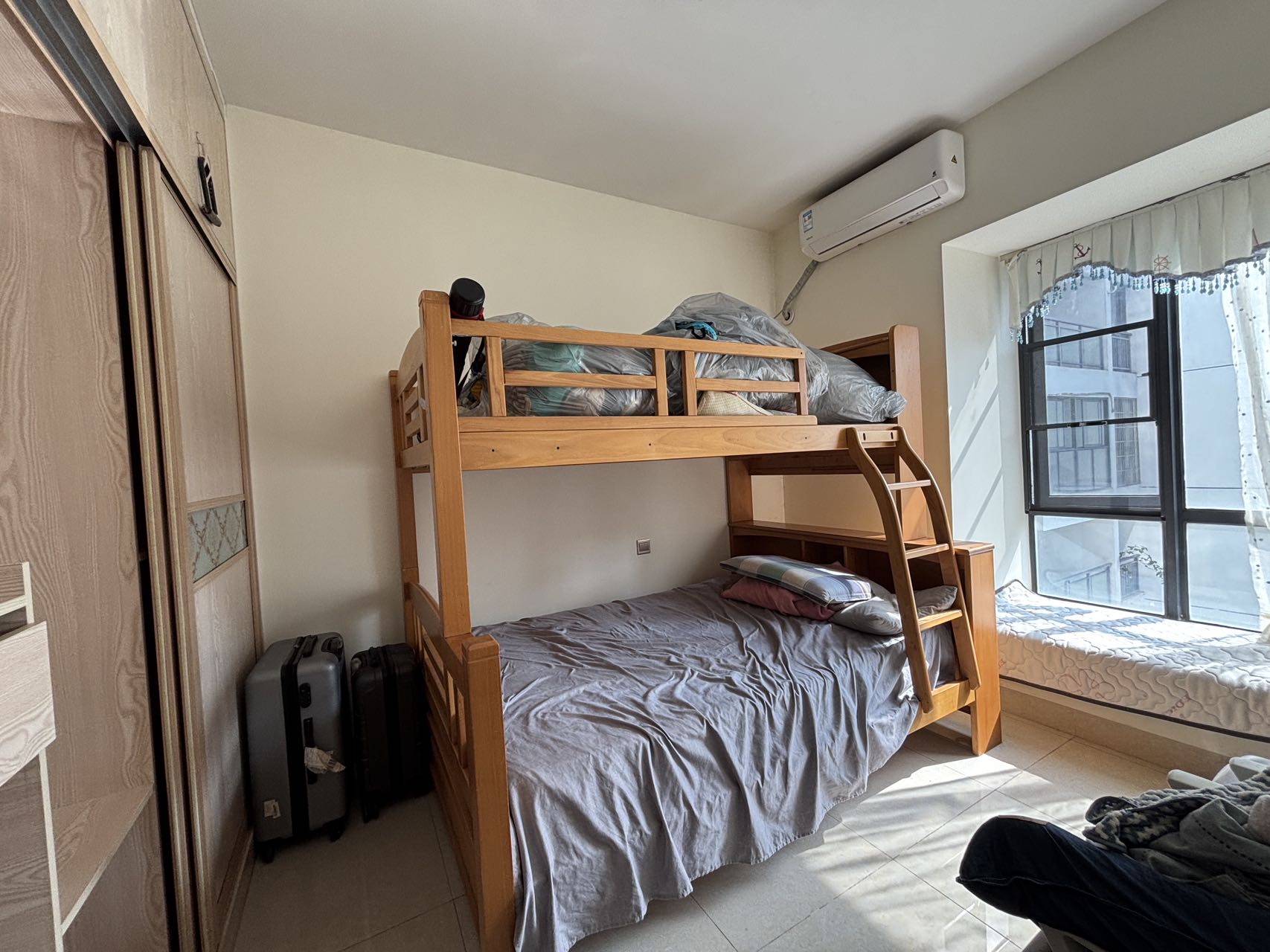 伊泰天骄一期 2室2厅1卫 118.0万 伊泰天骄一期 2室2厅1卫 118.0万室内图