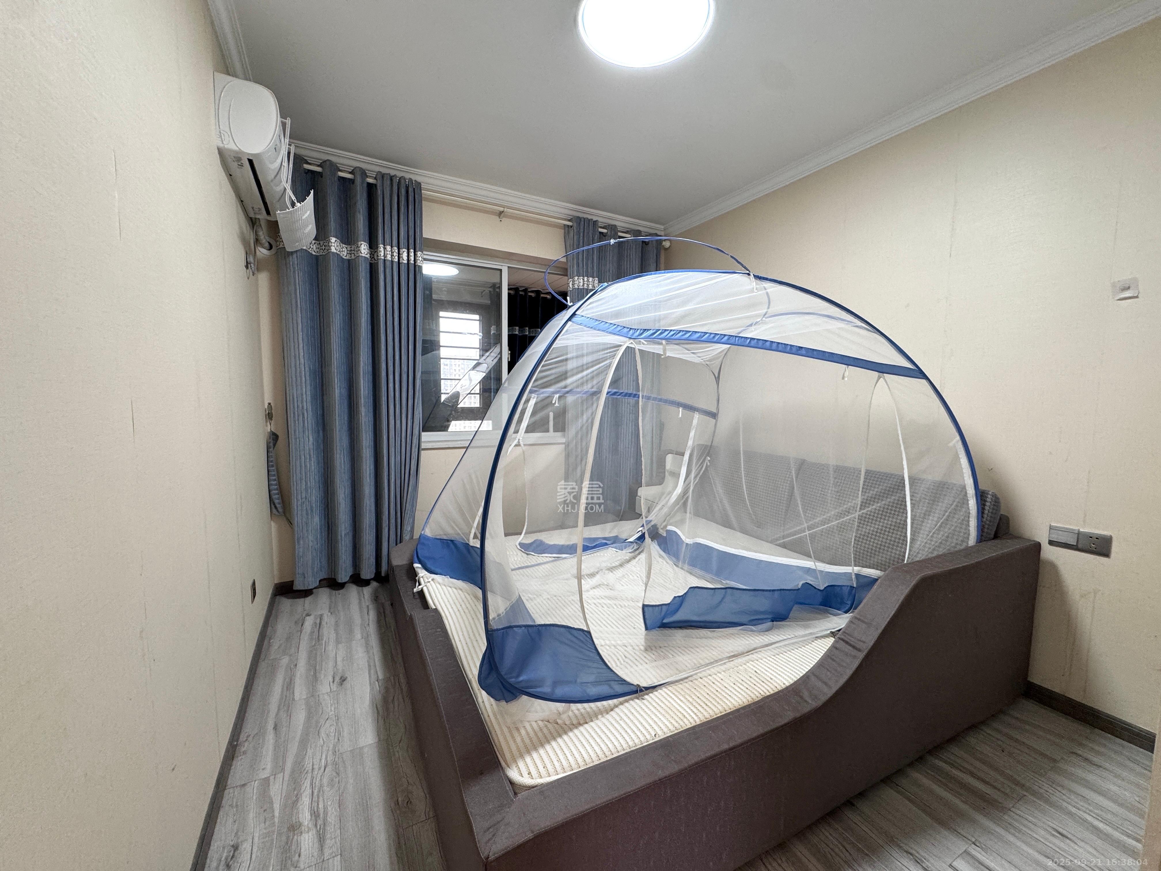 鑫远御文台一期 4室2厅2卫 3500.0元/月 鑫远御文台一期 4室2厅2卫 3500.0元/月室内图