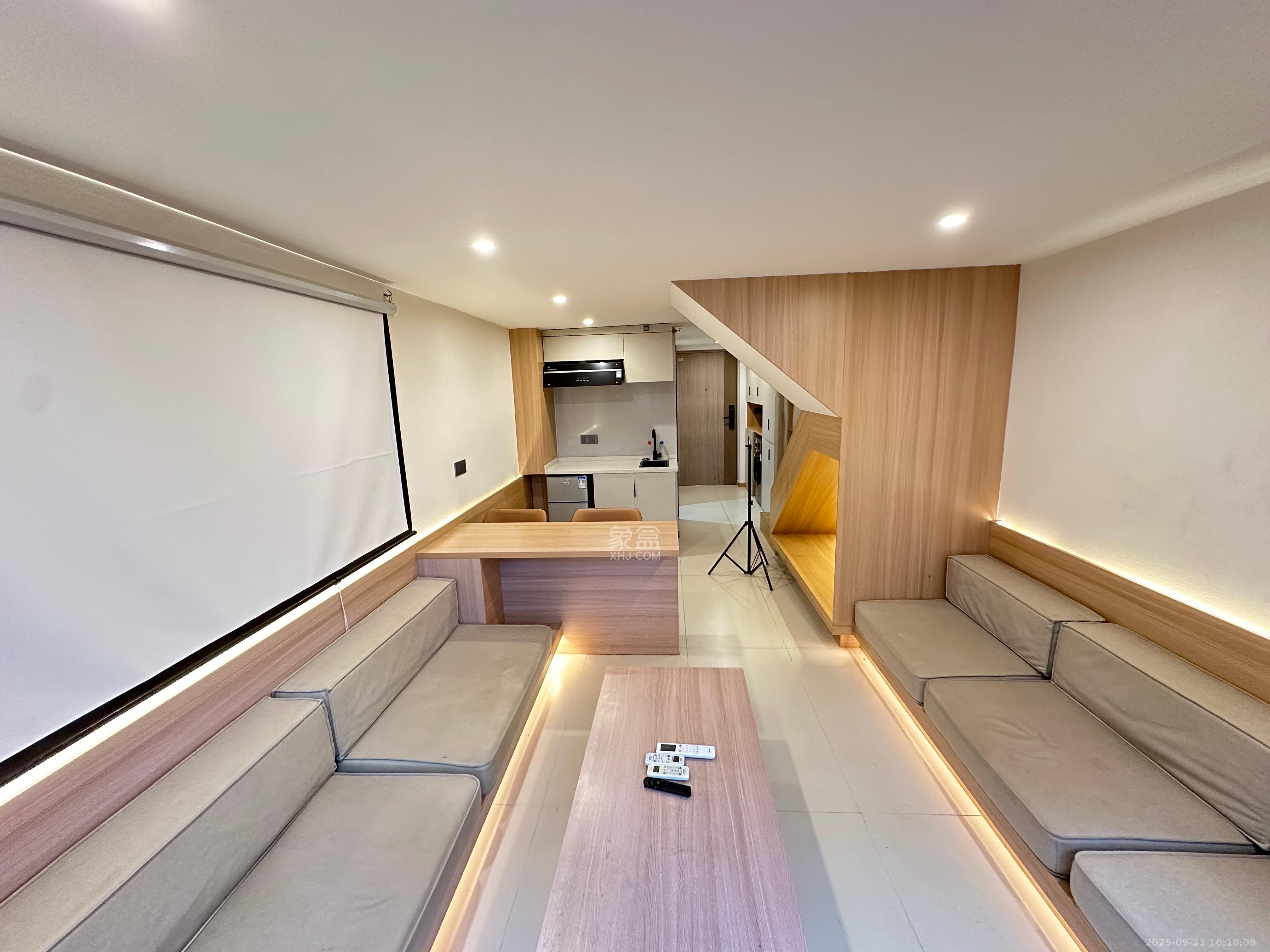 力高凤凰新天  2室1厅1卫   2300.00元/月室内图