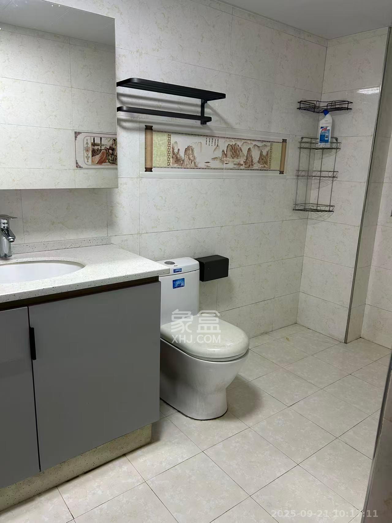 筑梦园 4室2厅2卫 2600.0元/月 筑梦园 4室2厅2卫 2600.0元/月室内图