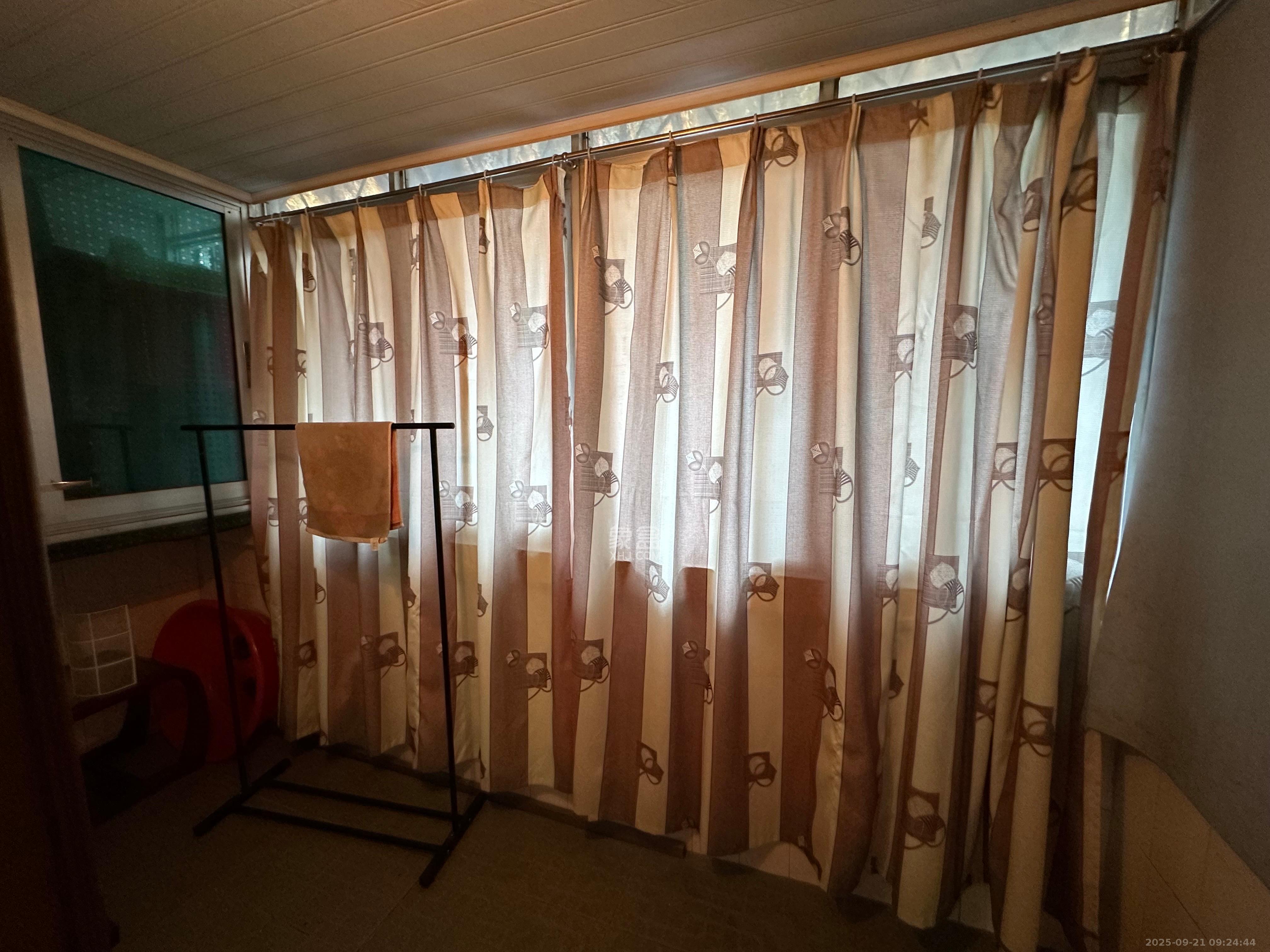 桂花二村 2室1厅1卫 1550.0元/月 桂花二村 2室1厅1卫 1550.0元/月室内图