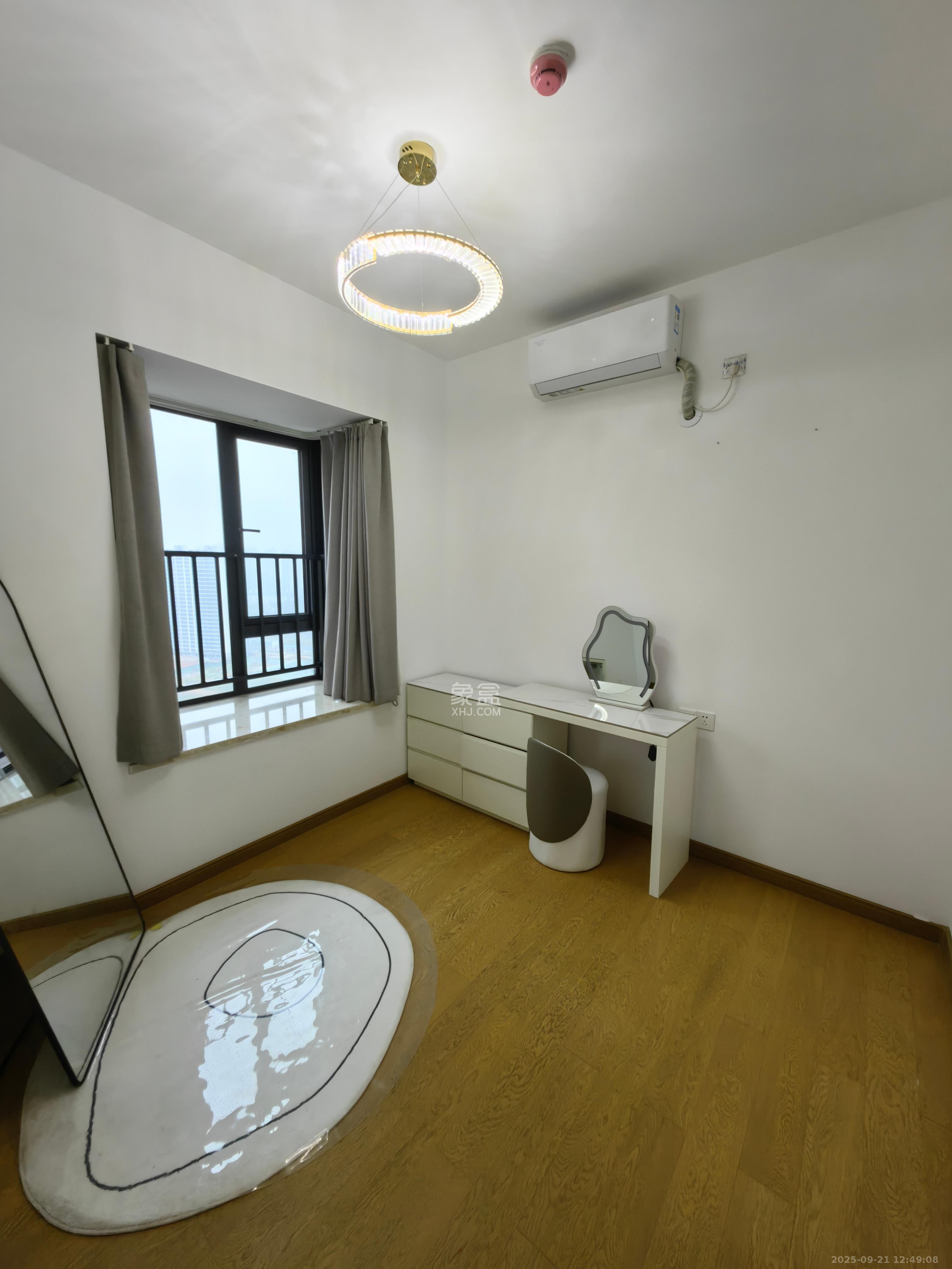 万润滨江天著 4室2厅2卫 3500.0元/月 万润滨江天著 4室2厅2卫 3500.0元/月室内图