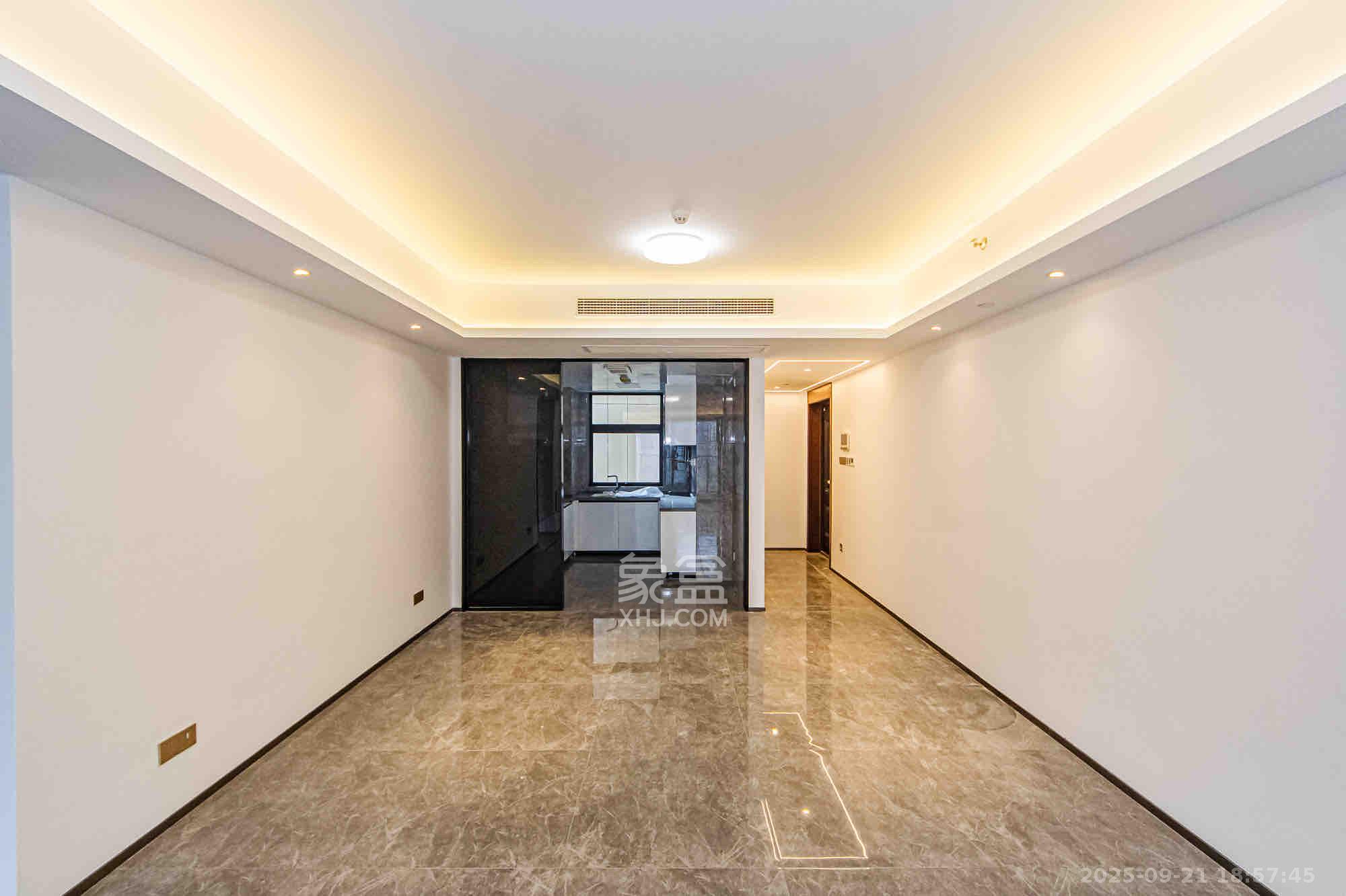 北辰瀚江府 3室2厅2卫 8000.0元/月 北辰瀚江府 3室2厅2卫 8000.0元/月室内图