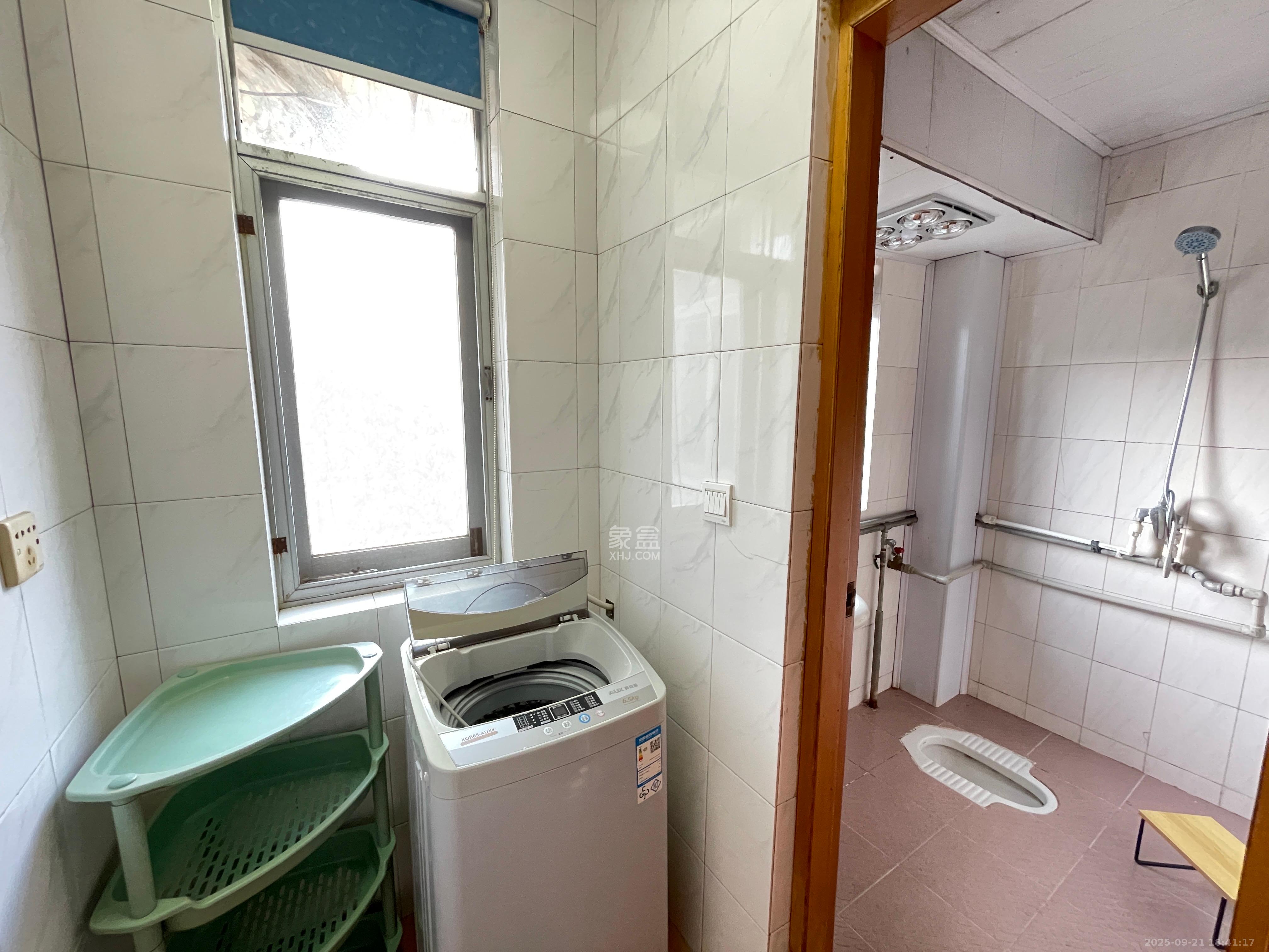 航天大院  3室2厅1卫    1800.0元/月室内图