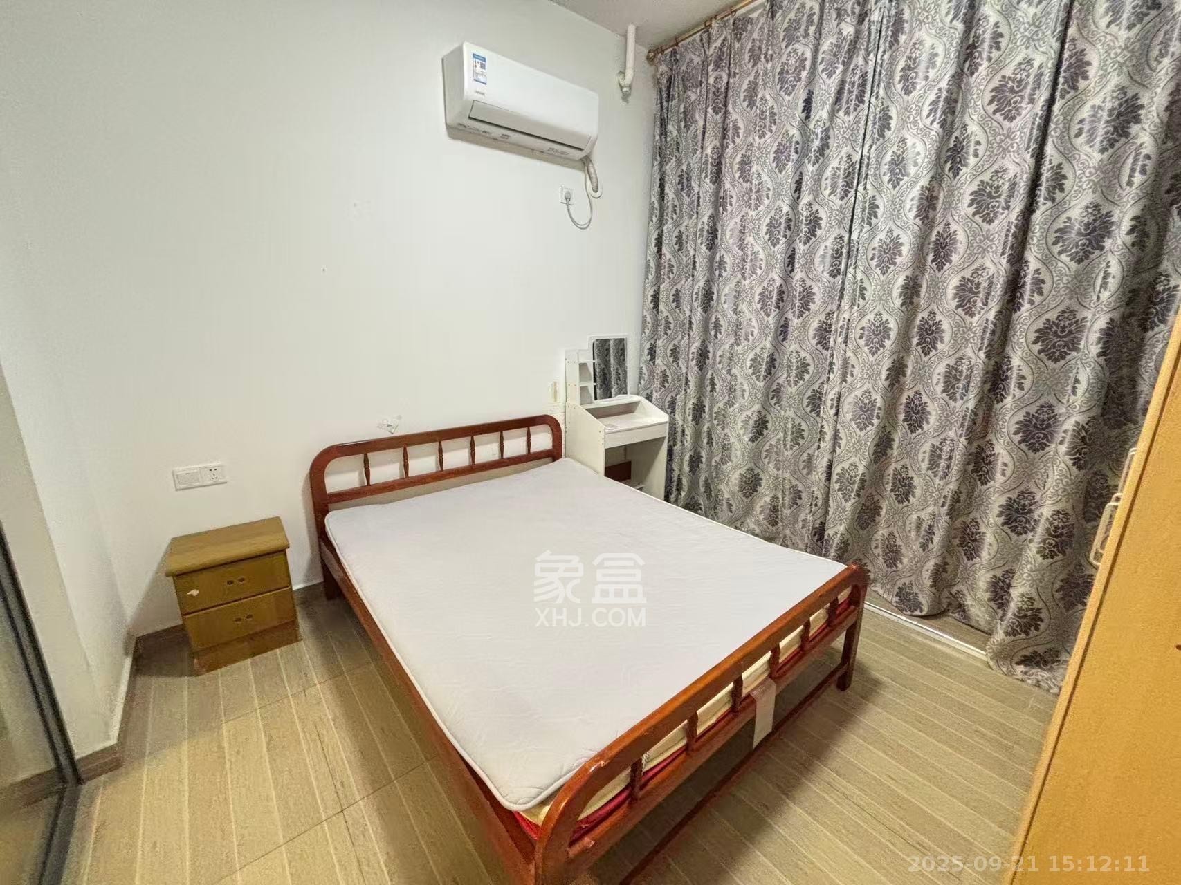 鑫远湘府逸园 1室1厅1卫 1400.0元/月 鑫远湘府逸园 1室1厅1卫 1400.0元/月室内图