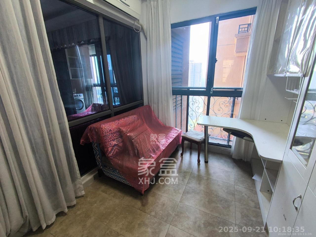 珠江郦城薰衣道 3室2厅2卫 3200.0元/月 珠江郦城薰衣道 3室2厅2卫 3200.0元/月室内图