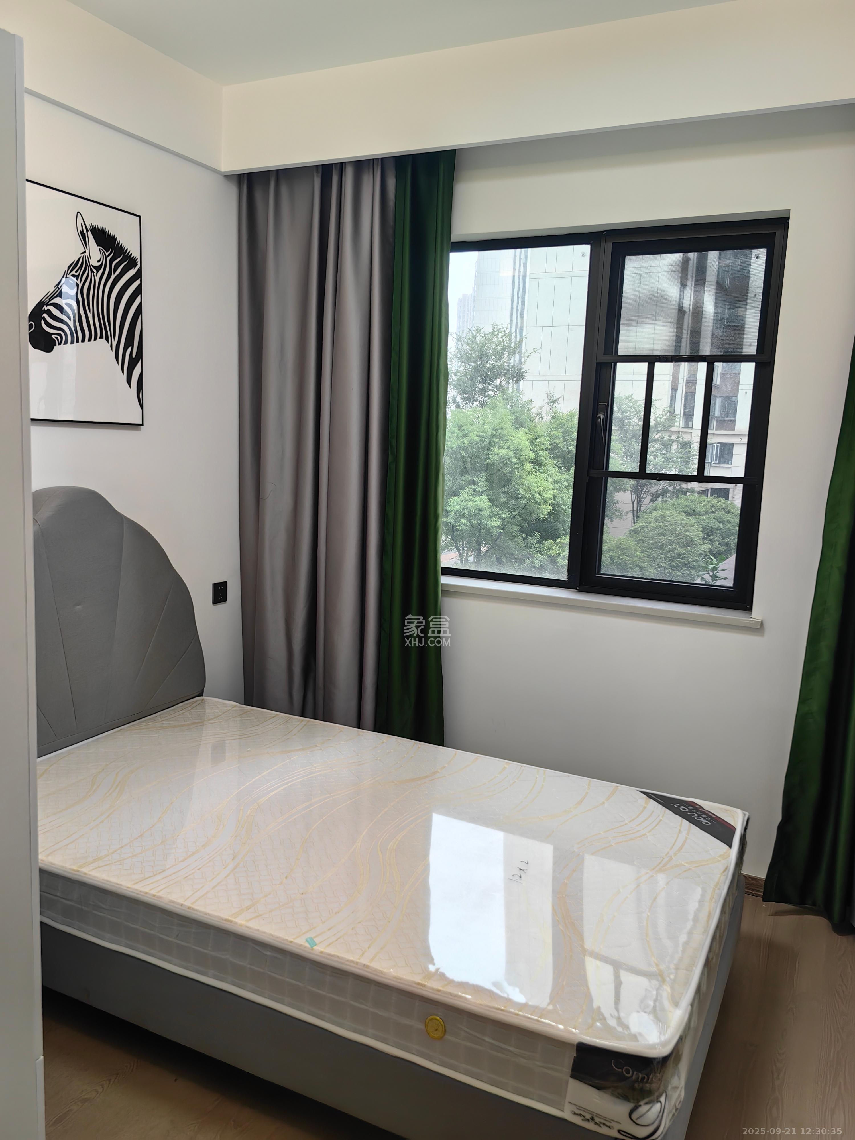 金富湘江悦城  4室2厅2卫    3200.0元/月室内图