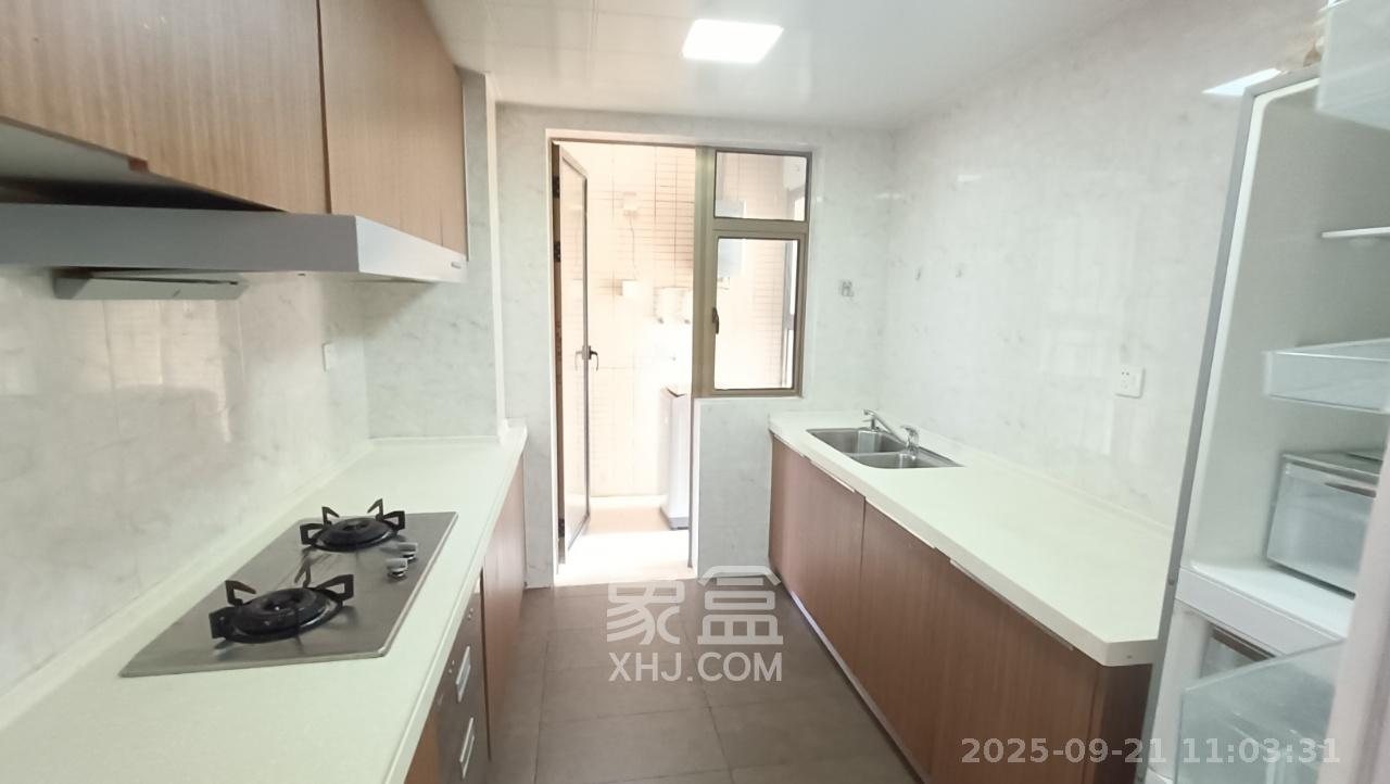 江山帝景哈佛 3室2厅2卫 2200.0元/月 江山帝景哈佛 3室2厅2卫 2200.0元/月室内图