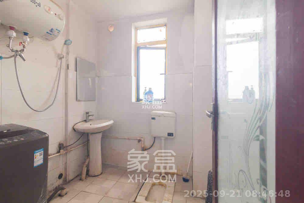 中国铁建国际城二期 1室1厅1卫 600.0元/月 中国铁建国际城二期 1室1厅1卫 600.0元/月室内图