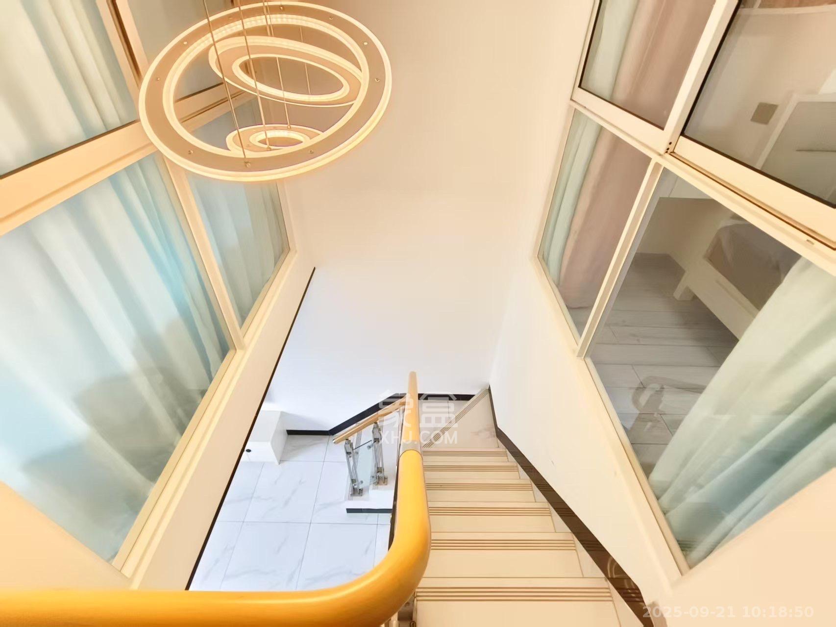 荣盛花语书苑  1室1厅1卫    2100.0元/月 荣盛花语书苑  1室1厅1卫    2100.0元/月户型图