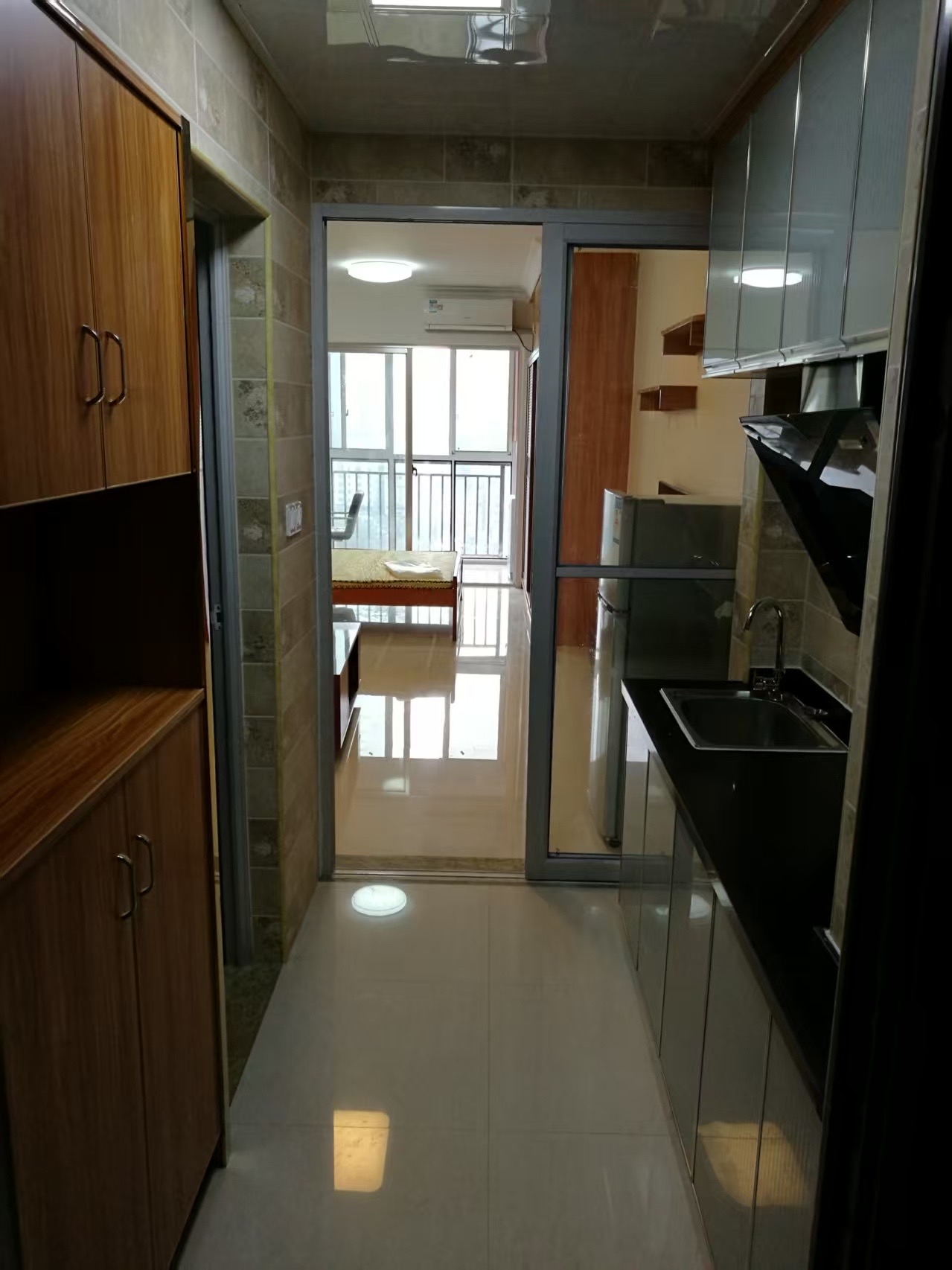 宇元万向城  1室1厅1卫    1300.0元/月室内图