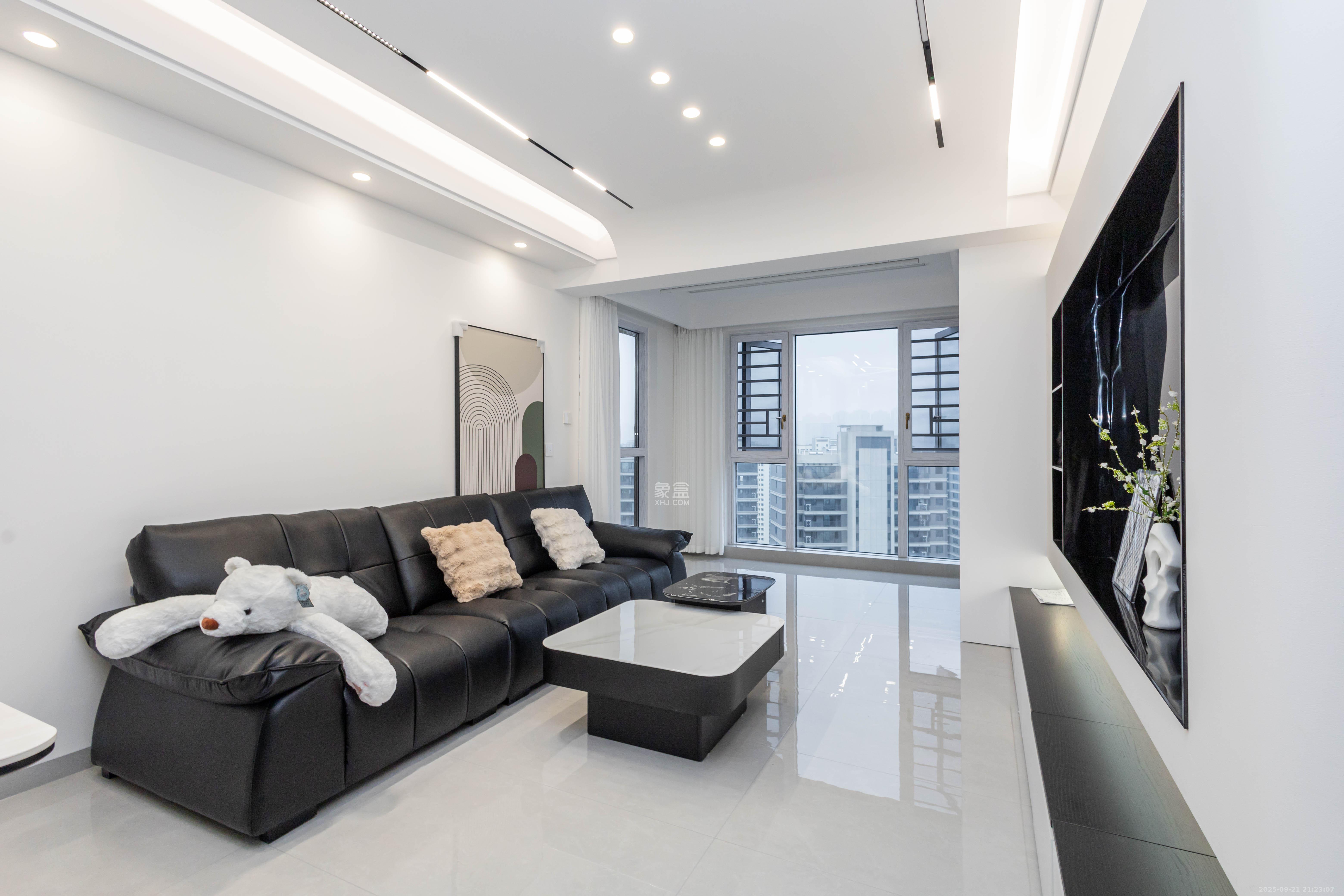 中交中央公园D4区 3室2厅1卫 108.0万 中交中央公园D4区 3室2厅1卫 108.0万客厅