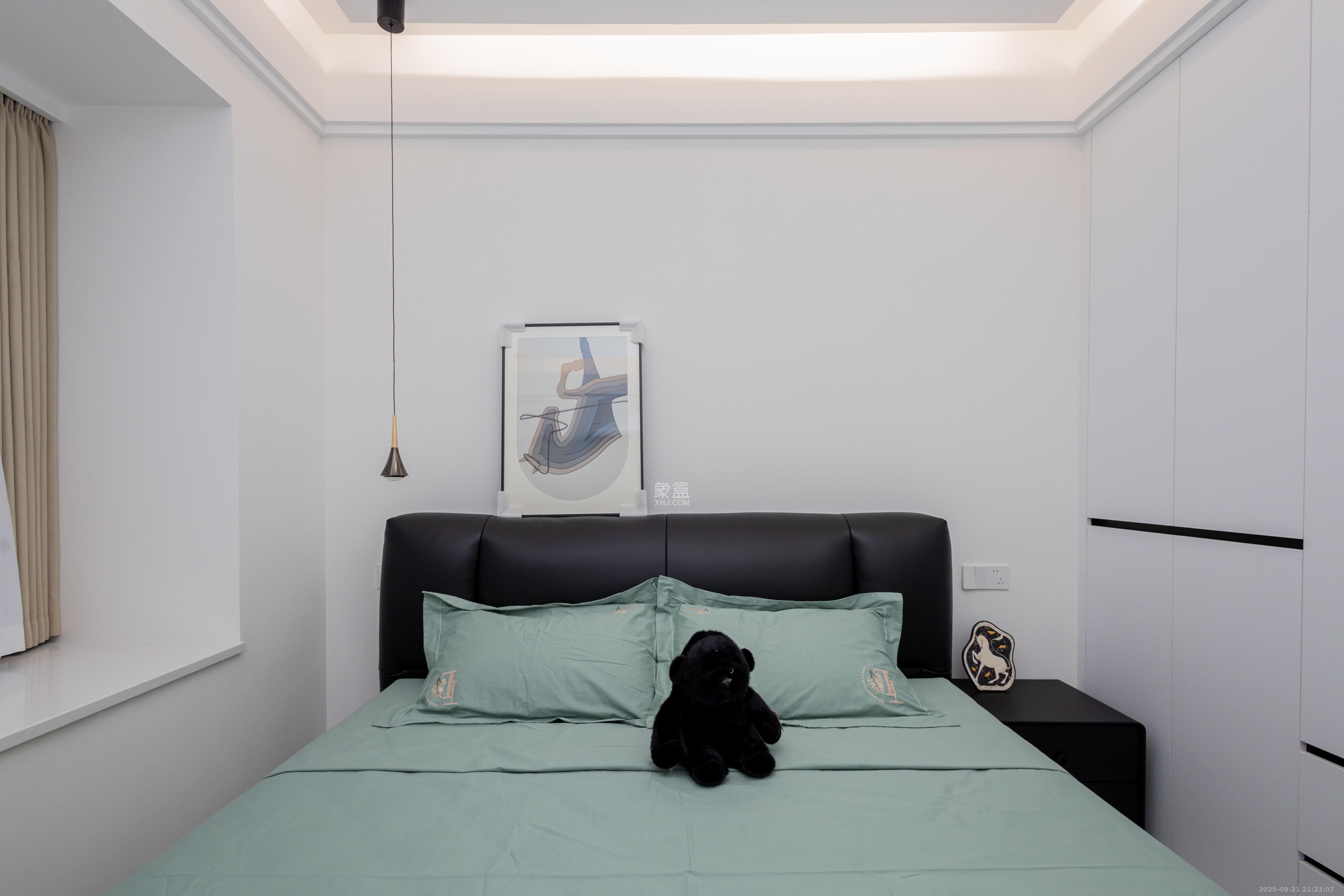 中交中央公园D4区 3室2厅1卫 108.0万 中交中央公园D4区 3室2厅1卫 108.0万卧室