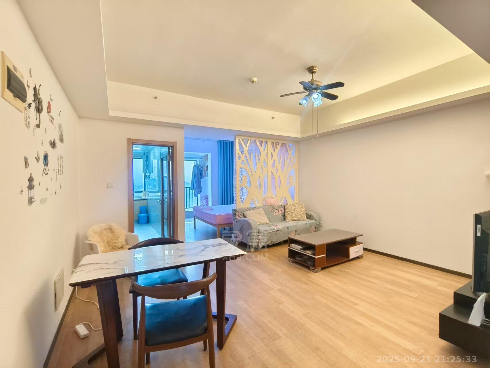 中泰财富湘江 1室1厅1卫 1800.0元/月 中泰财富湘江 1室1厅1卫 1800.0元/月室内图