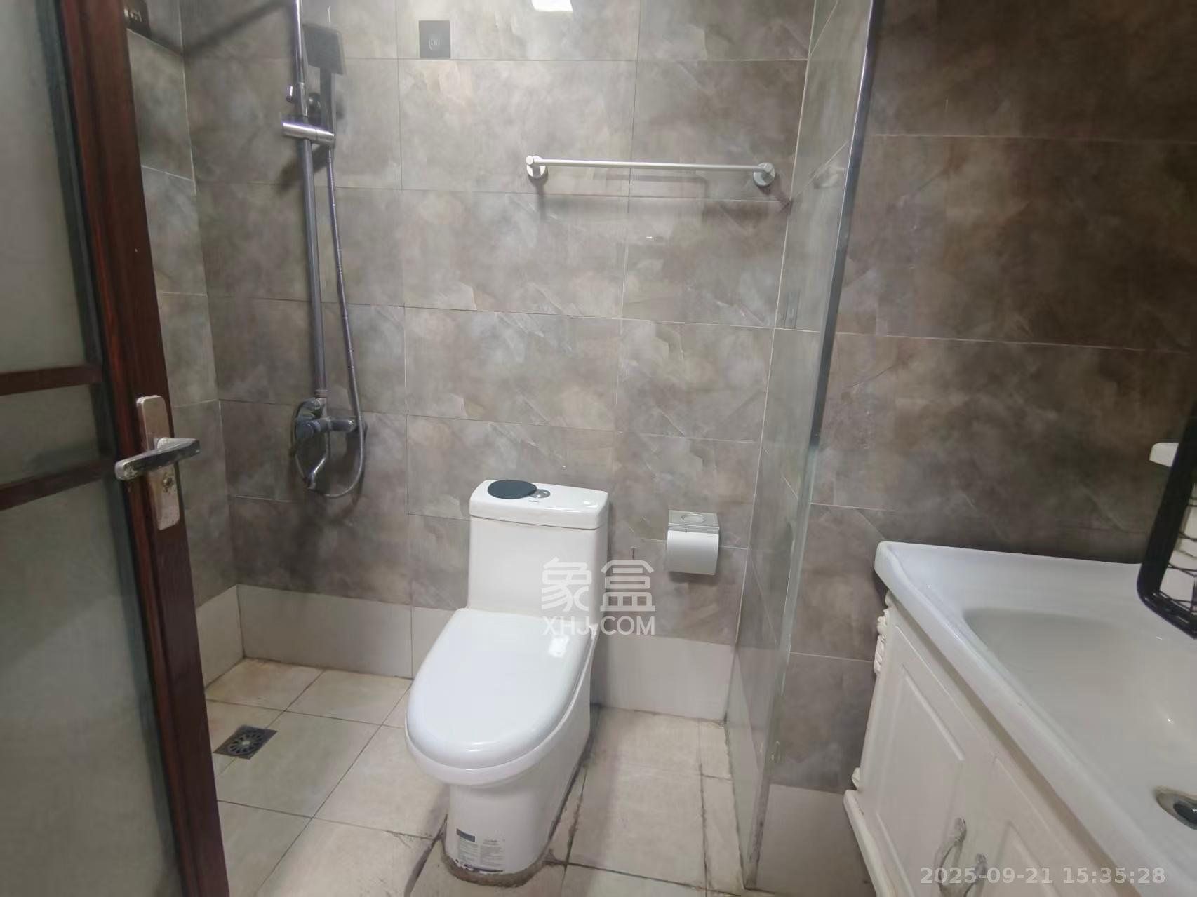 五矿紫湖香醍  1室1厅1卫    1000.0元/月室内图