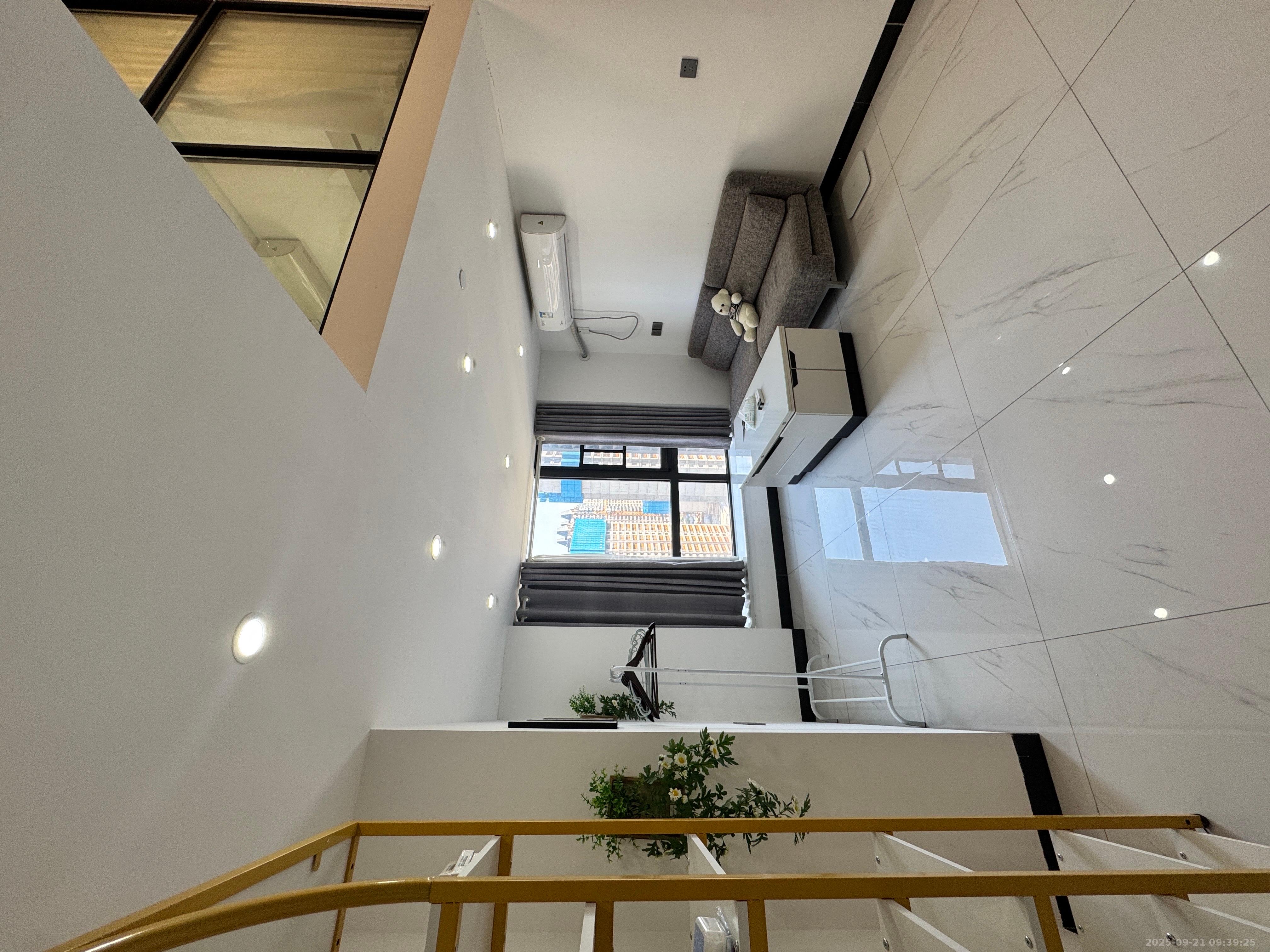 藏珑湖上公馆 1室1厅1卫 2200.0元/月 藏珑湖上公馆 1室1厅1卫 2200.0元/月室内图