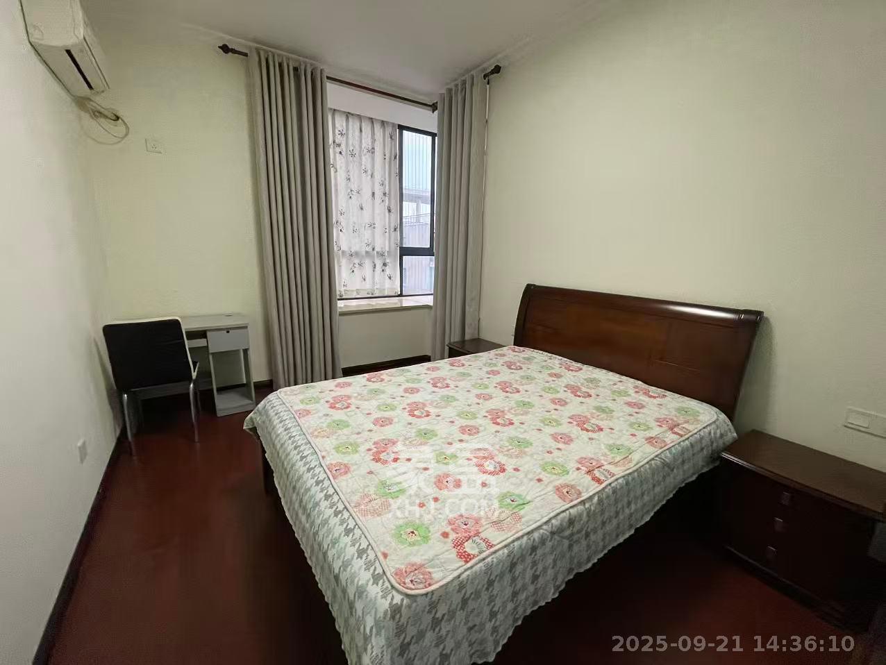 湘江世纪城星江苑  4室2厅2卫    3500.0元/月室内图