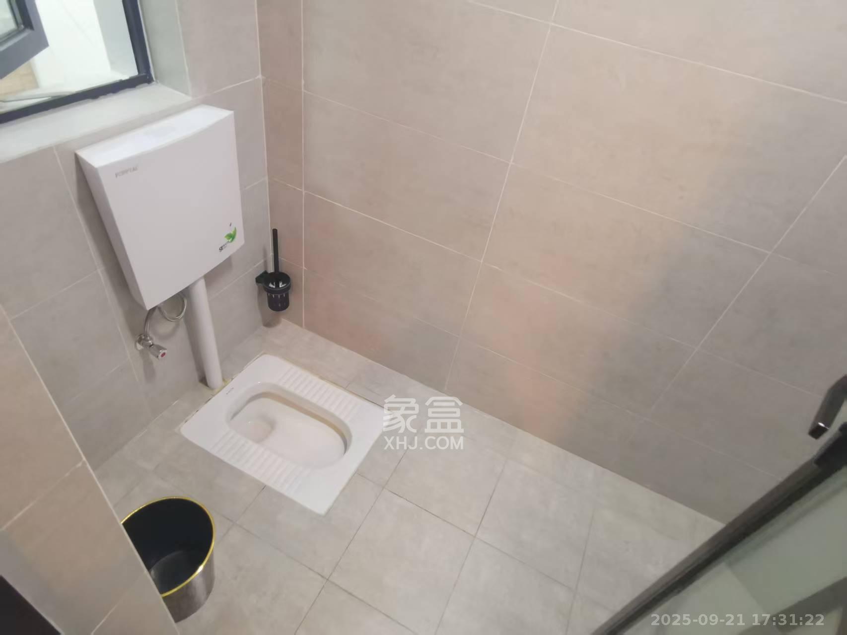 荣悦台  1室1厅1卫   2100.00元/月室内图