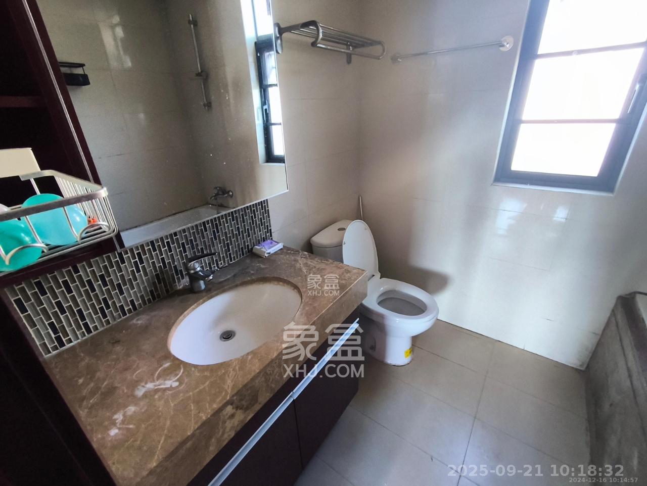 珠江郦城薰衣道 3室2厅2卫 3200.0元/月 珠江郦城薰衣道 3室2厅2卫 3200.0元/月室内图