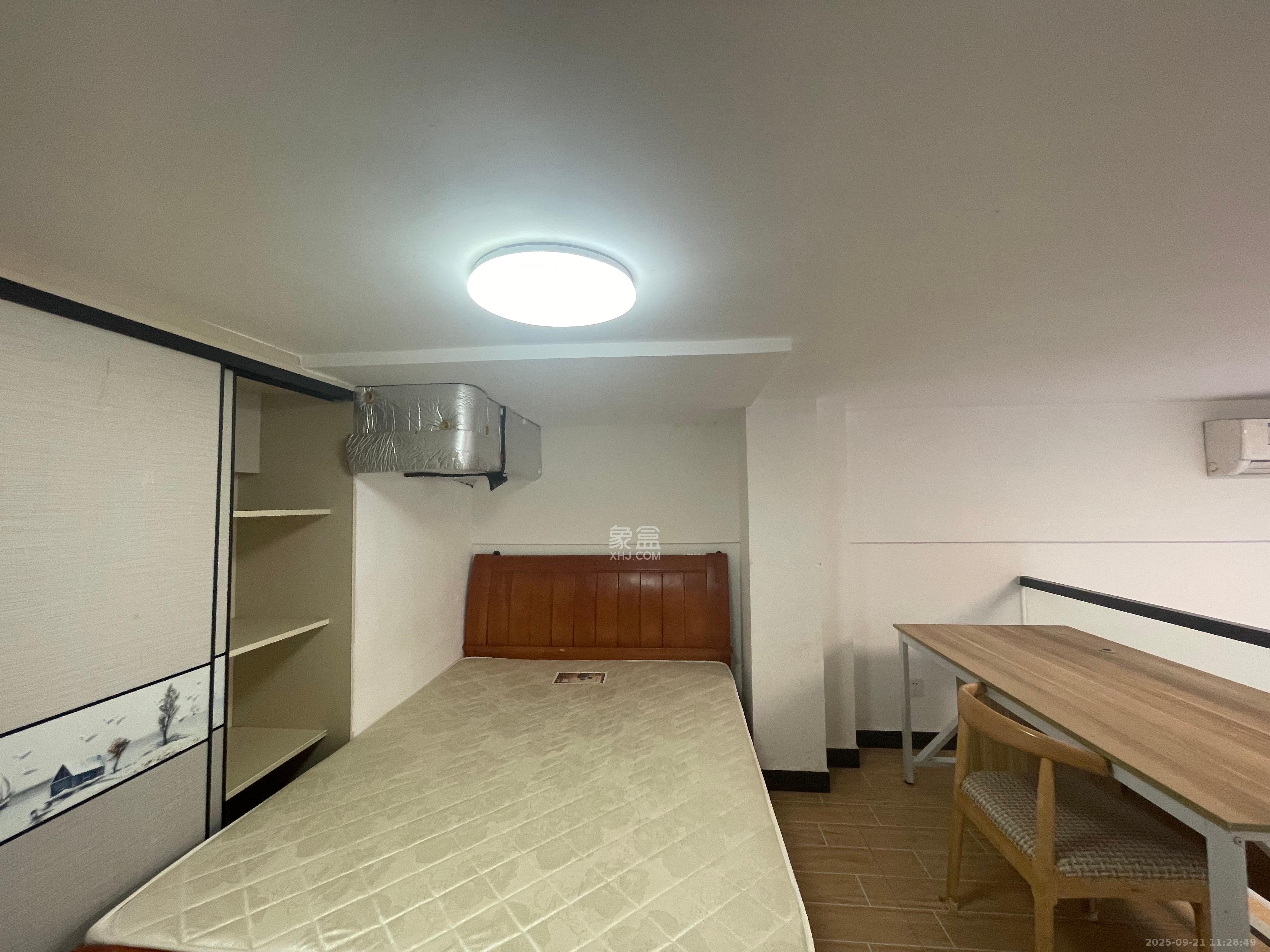 金地铂悦 1室1厅1卫 1300.0元/月 金地铂悦 1室1厅1卫 1300.0元/月室内图